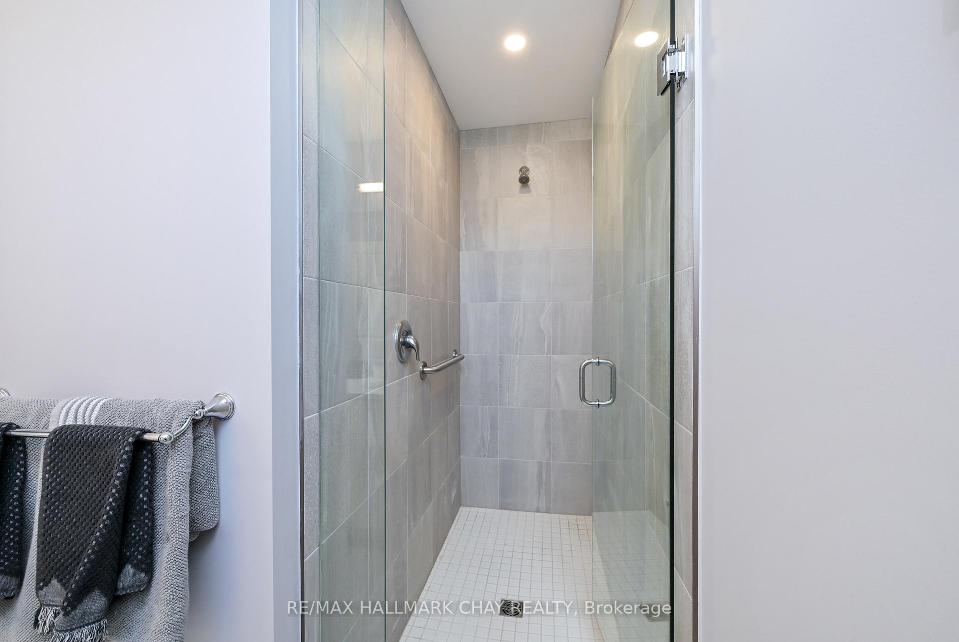 Photo 23 of Unit 312, 17 Centre Street, Orangeville — HOMEH