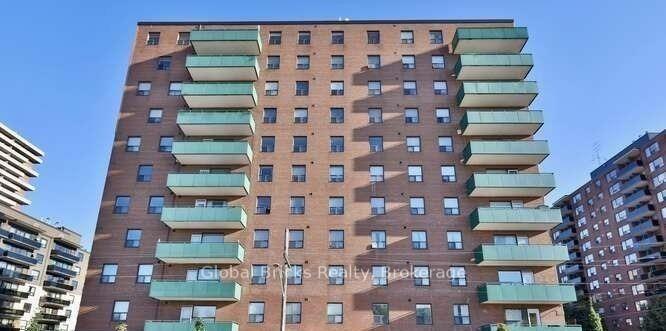 Photo 1 of Unit 501, 49 Queen Street E, Mississauga, Port Credit — HOMEH