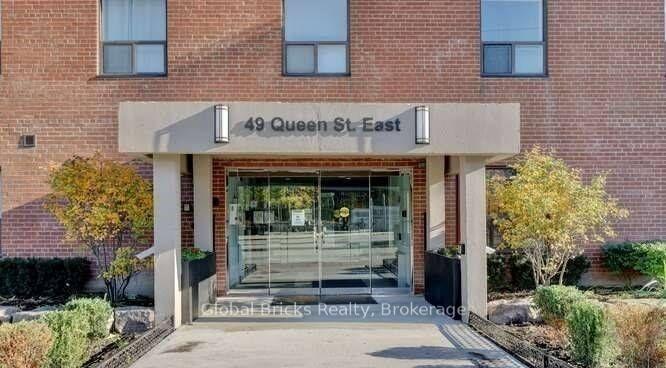 Photo 2 of Unit 501, 49 Queen Street E, Mississauga, Port Credit — HOMEH
