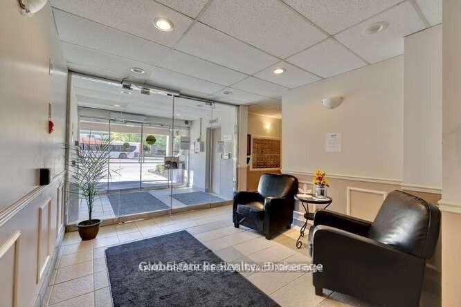 Photo 3 of Unit 501, 49 Queen Street E, Mississauga, Port Credit — HOMEH