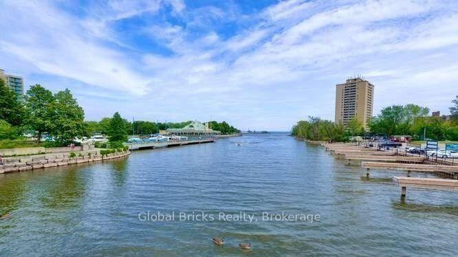 Photo 12 of Unit 501, 49 Queen Street E, Mississauga, Port Credit — HOMEH