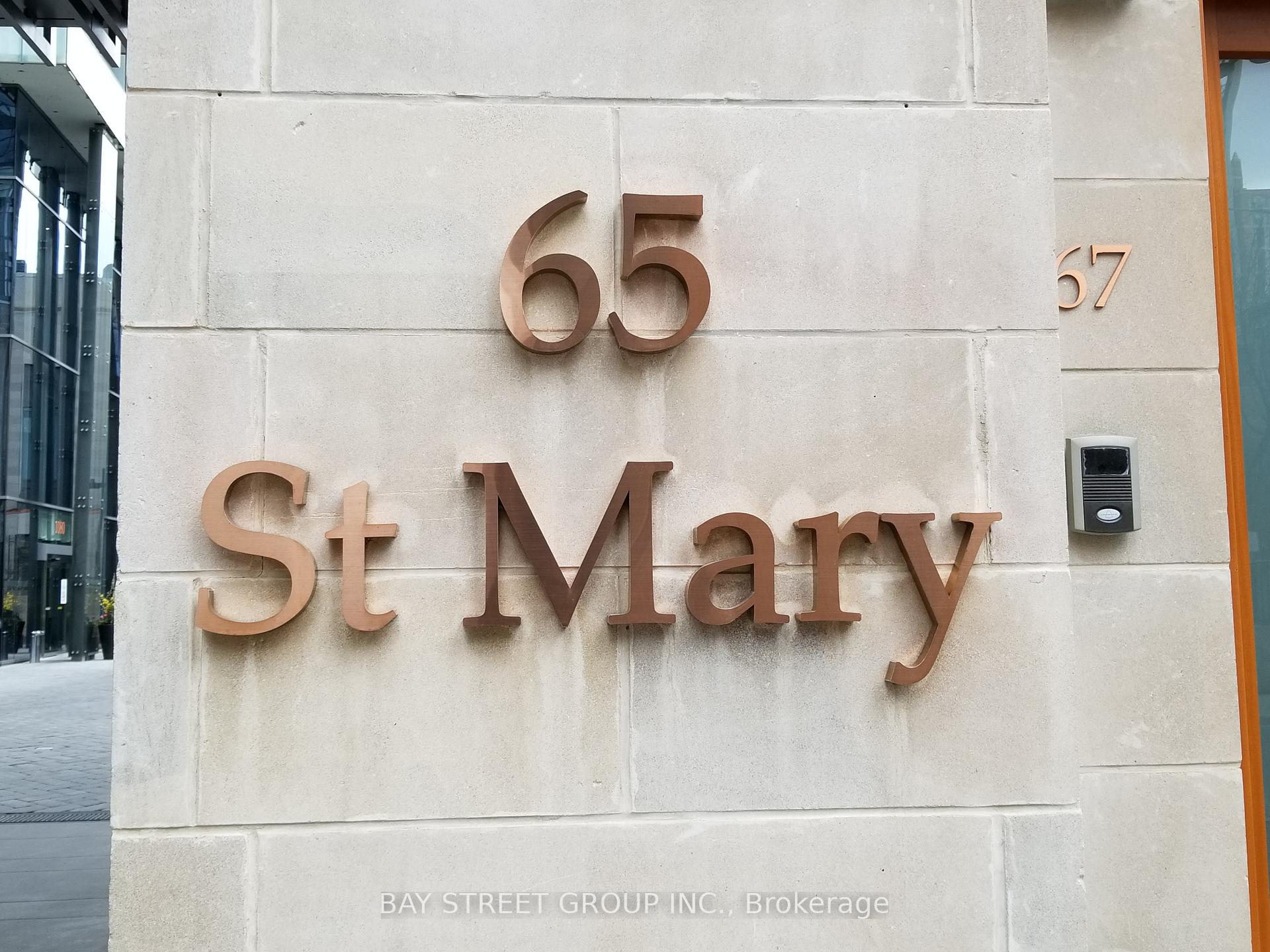 Front of Unit 2501, 65 St Mary Street