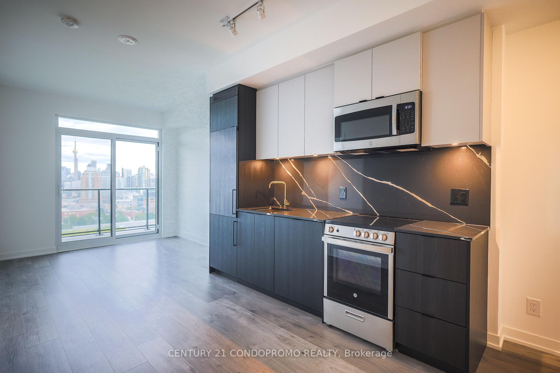 Photo 7 of Unit 1601, 285 Dufferin Street, Toronto, South Parkdale — HOMEH