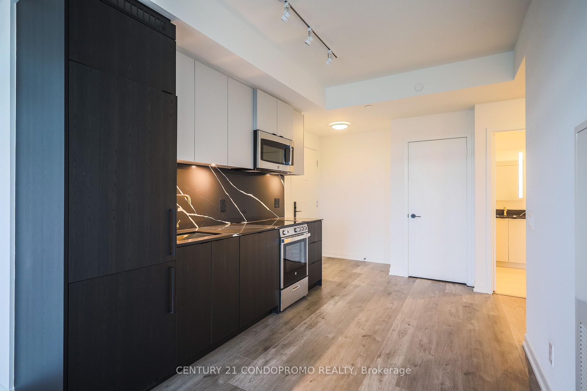 Photo 9 of Unit 1601, 285 Dufferin Street, Toronto, South Parkdale — HOMEH