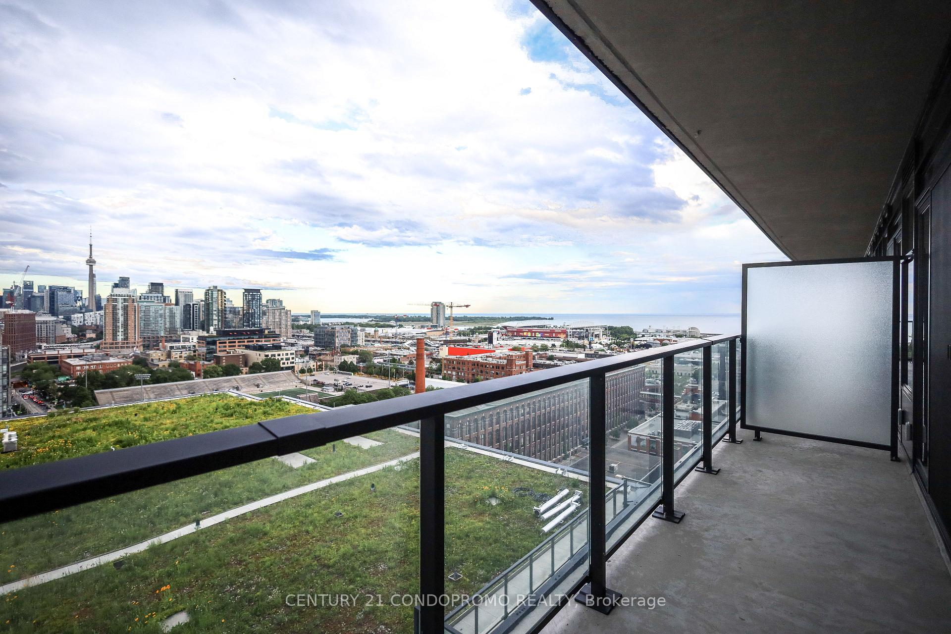 Photo 17 of Unit 1601, 285 Dufferin Street, Toronto, South Parkdale — HOMEH