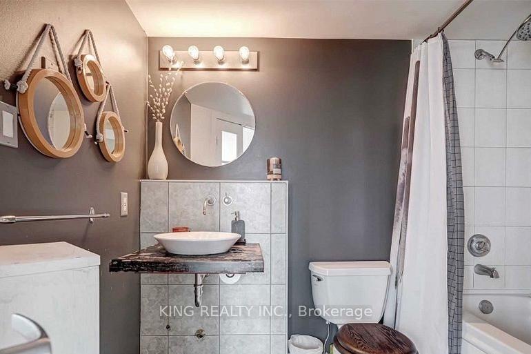 Photo 12 of Unit 711, 550 Queens Quay W, Toronto, Waterfront Communities — HOMEH