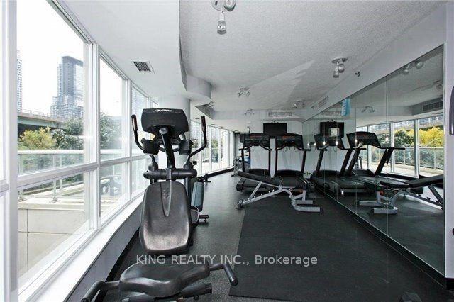 Photo 15 of Unit 711, 550 Queens Quay W, Toronto, Waterfront Communities — HOMEH