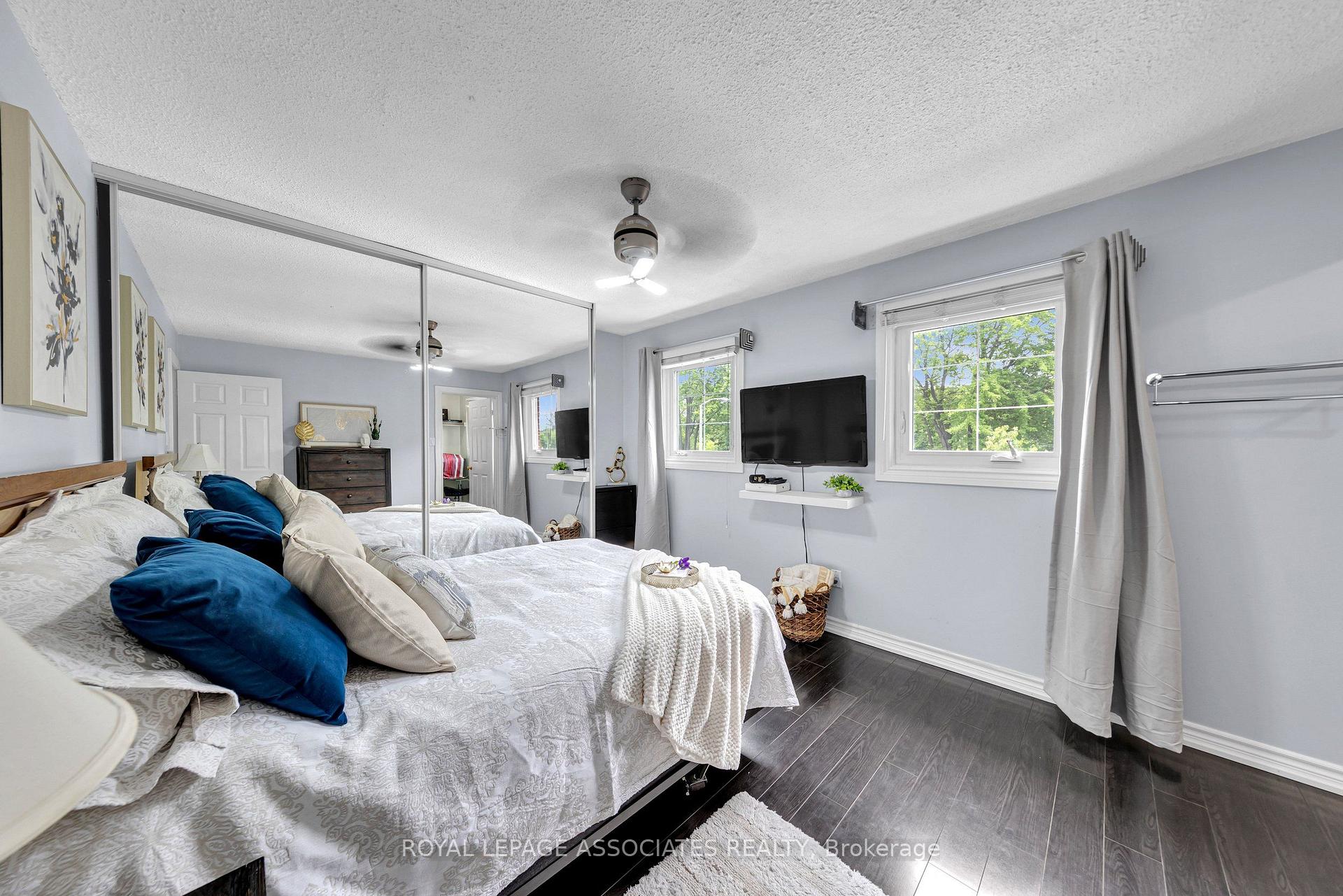 Photo 32 of 4 Apsco Avenue, Scarborough, West Hill — HOMEH