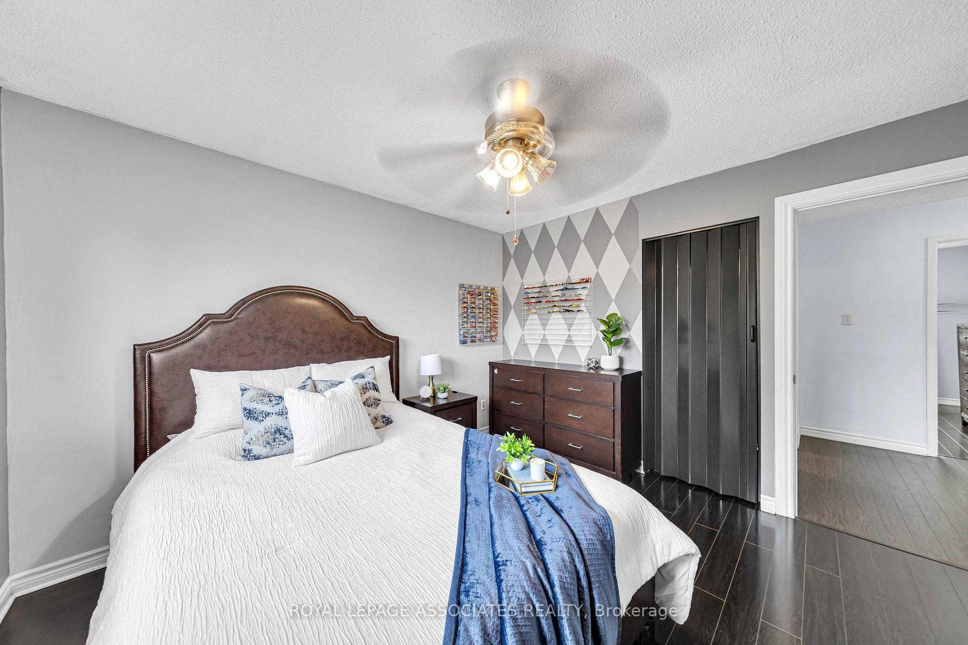 Photo 40 of 4 Apsco Avenue, Scarborough, West Hill — HOMEH