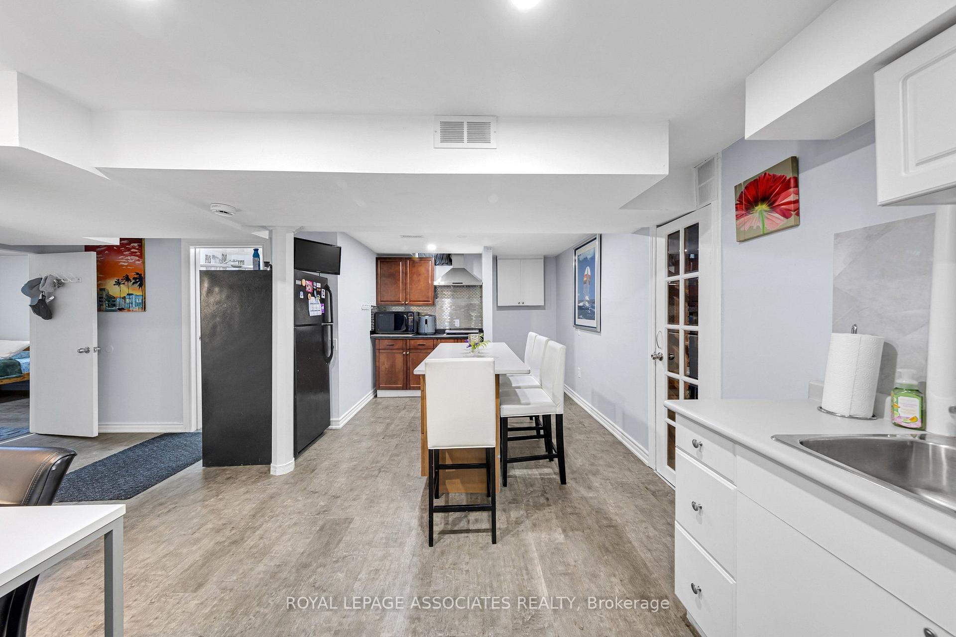Photo 42 of 4 Apsco Avenue, Scarborough, West Hill — HOMEH