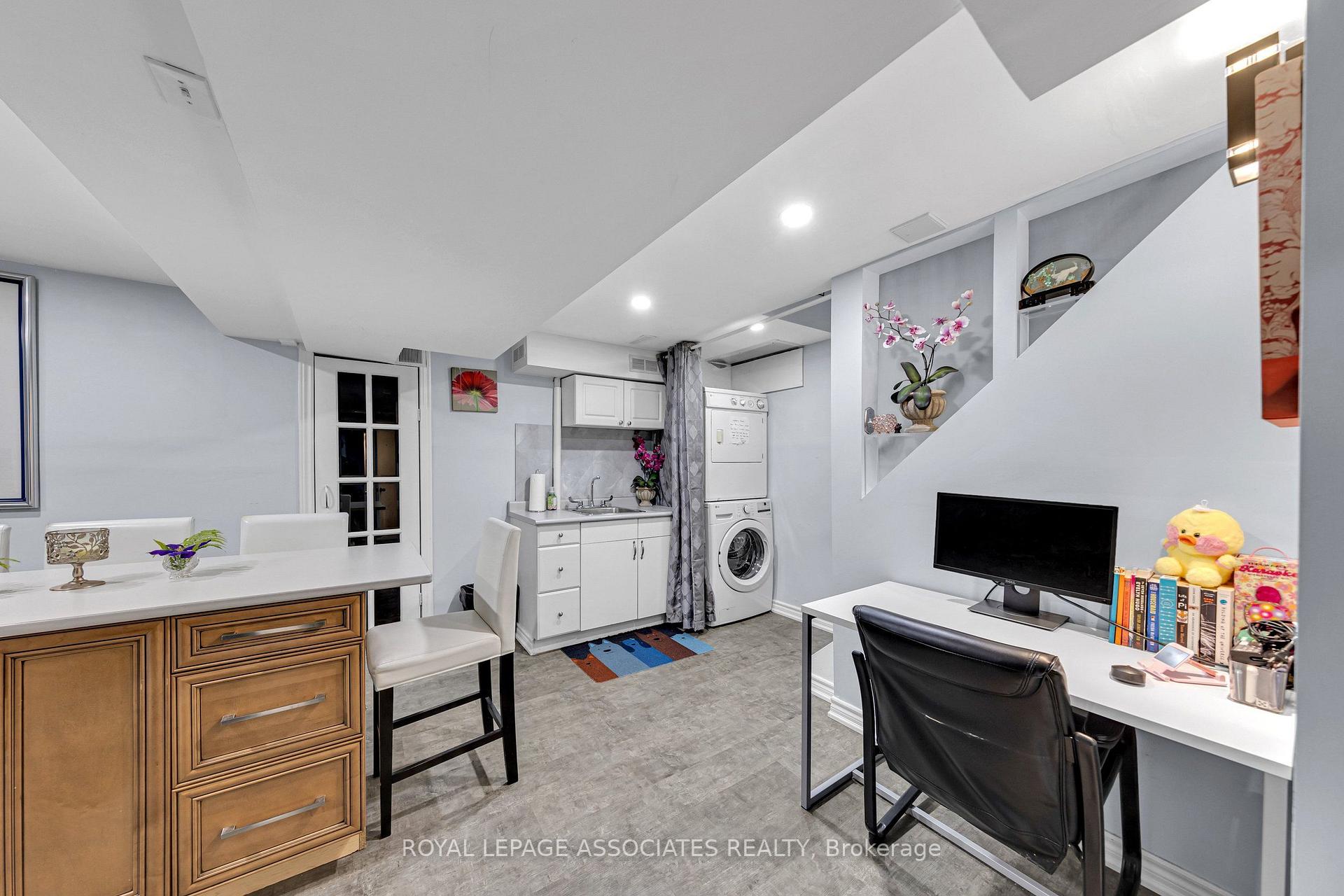 Photo 43 of 4 Apsco Avenue, Scarborough, West Hill — HOMEH