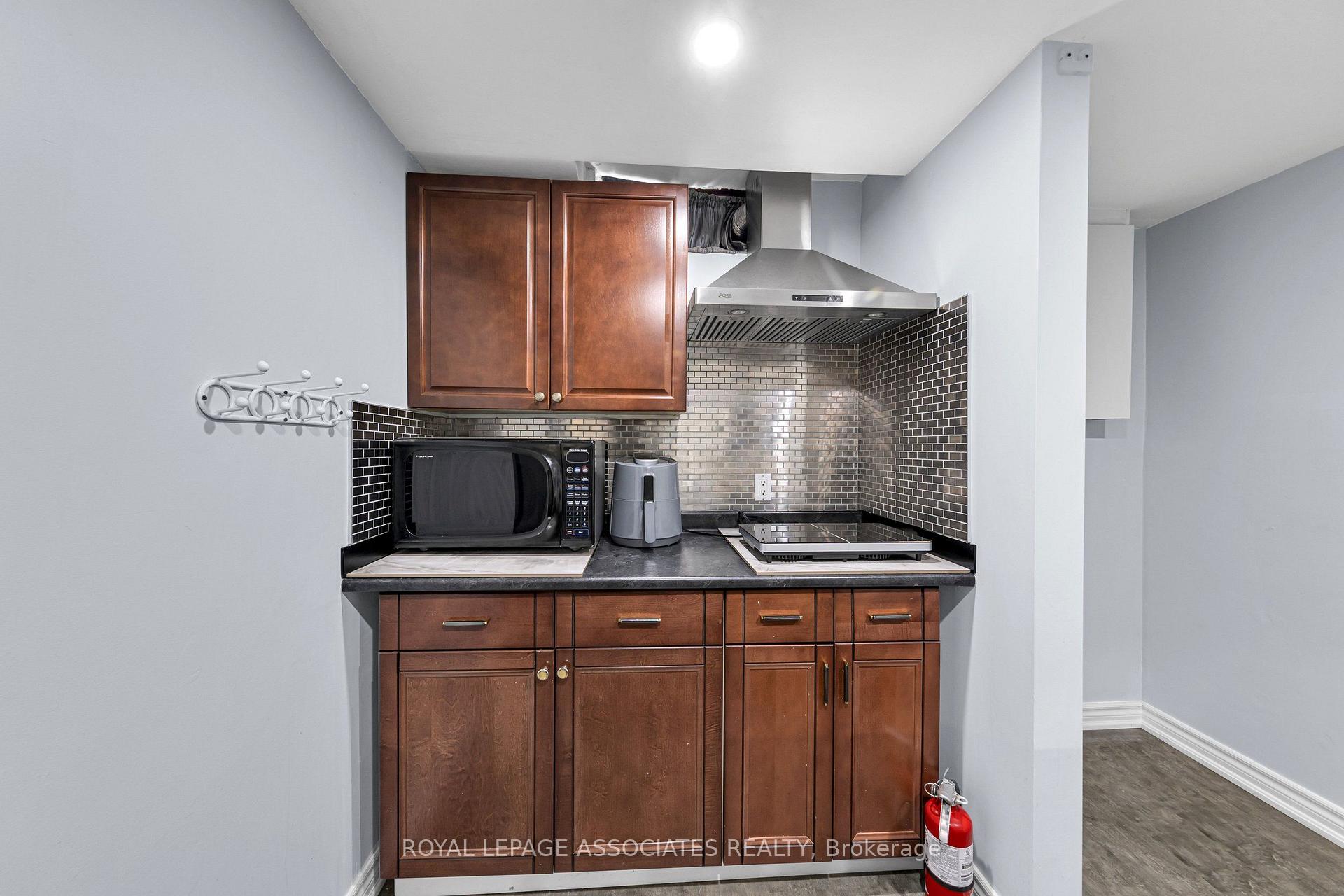 Photo 46 of 4 Apsco Avenue, Scarborough, West Hill — HOMEH
