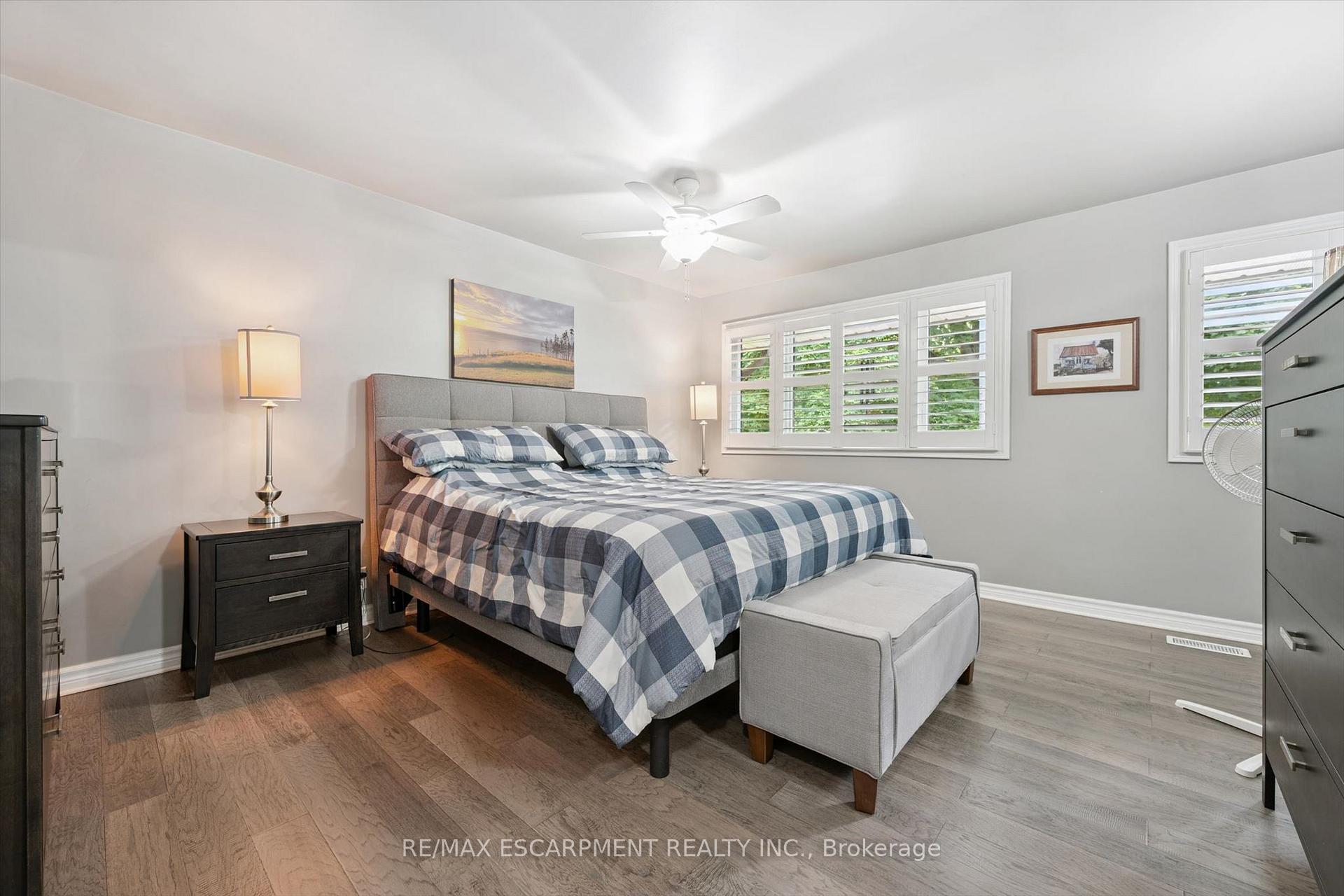 Photo 19 of 98 Stonybrook Drive, Kitchener, Meinzinger — HOMEH