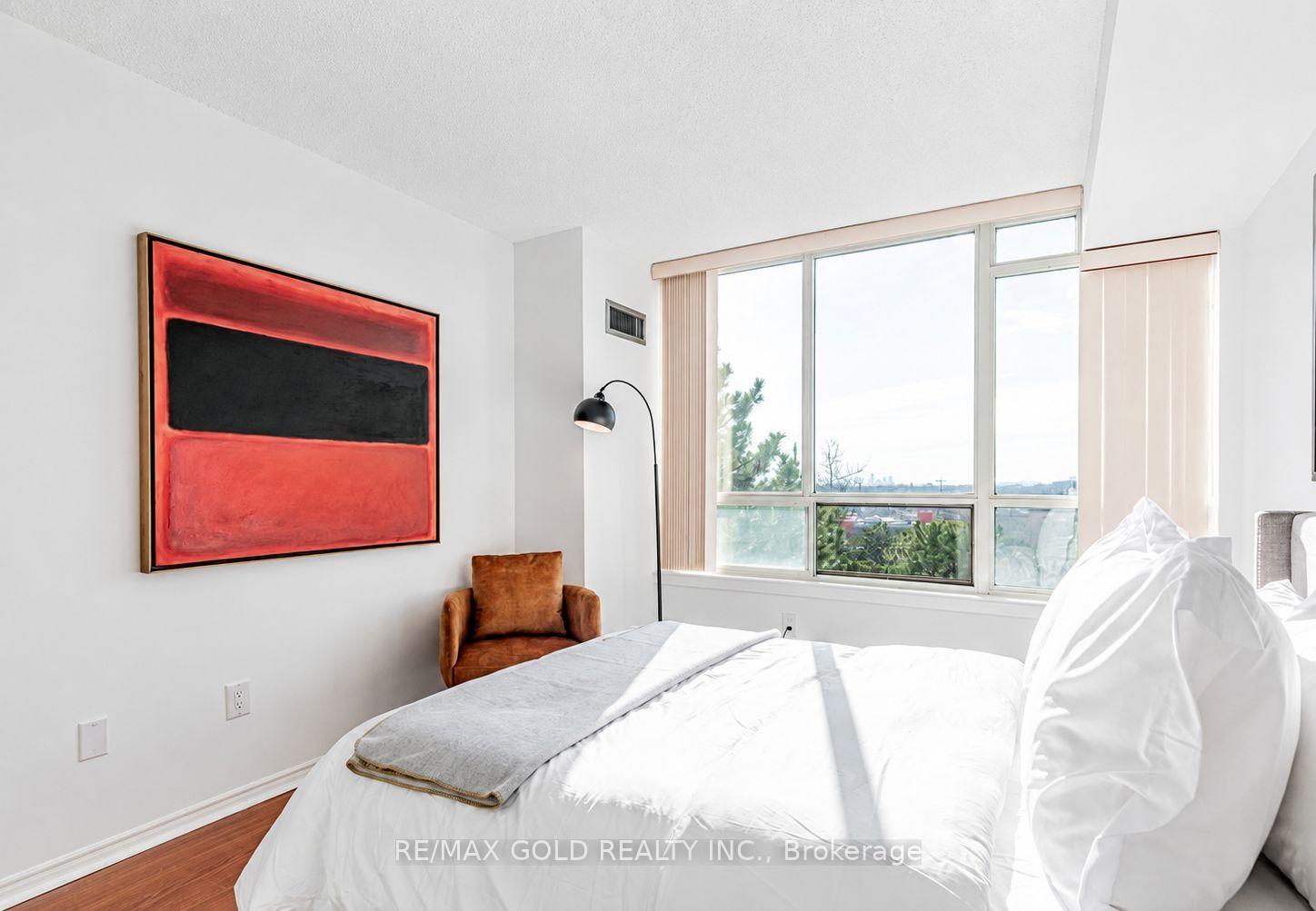 Photo 16 of Unit 5, 515 Greystone Walk, Scarborough, Kennedy Park — HOMEH