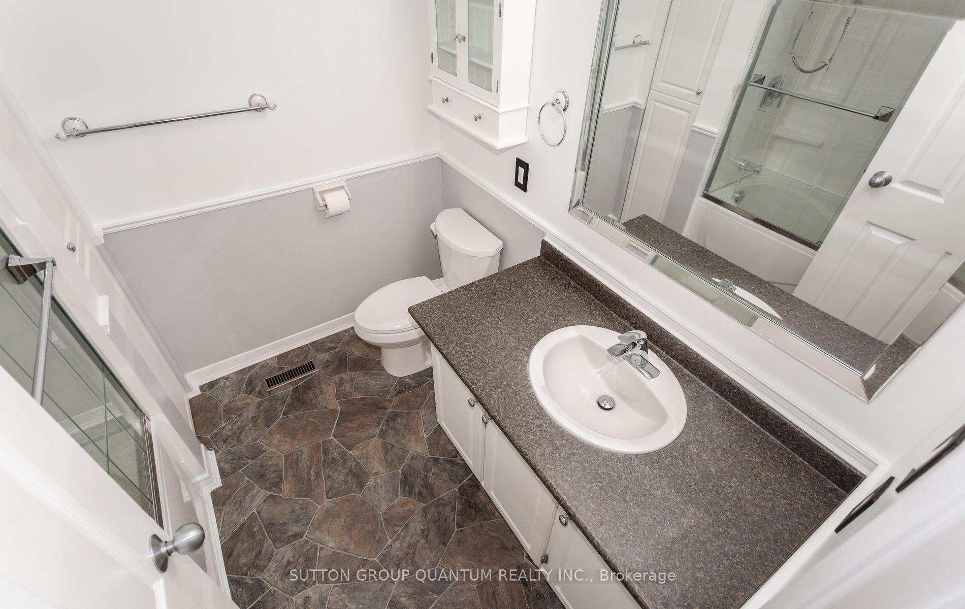 Photo 30 of 2363 Holyhead Drive, Burlington, Brant Hills — HOMEH
