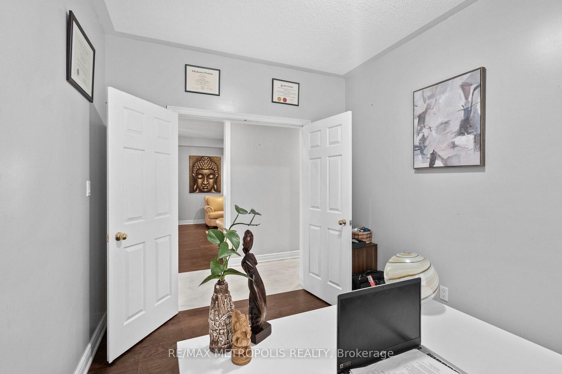 Photo 21 of 80 Ryegrass Crescent, Brampton, Snelgrove — HOMEH