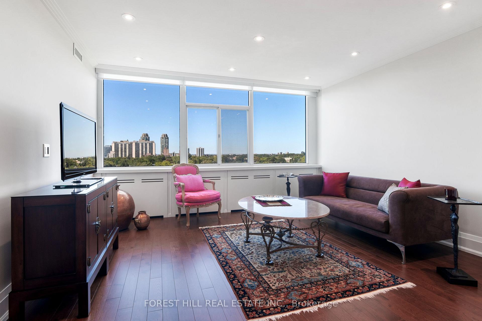 Photo 16 of Unit 1401, 500 Avenue Road, Toronto, Casa Loma — HOMEH