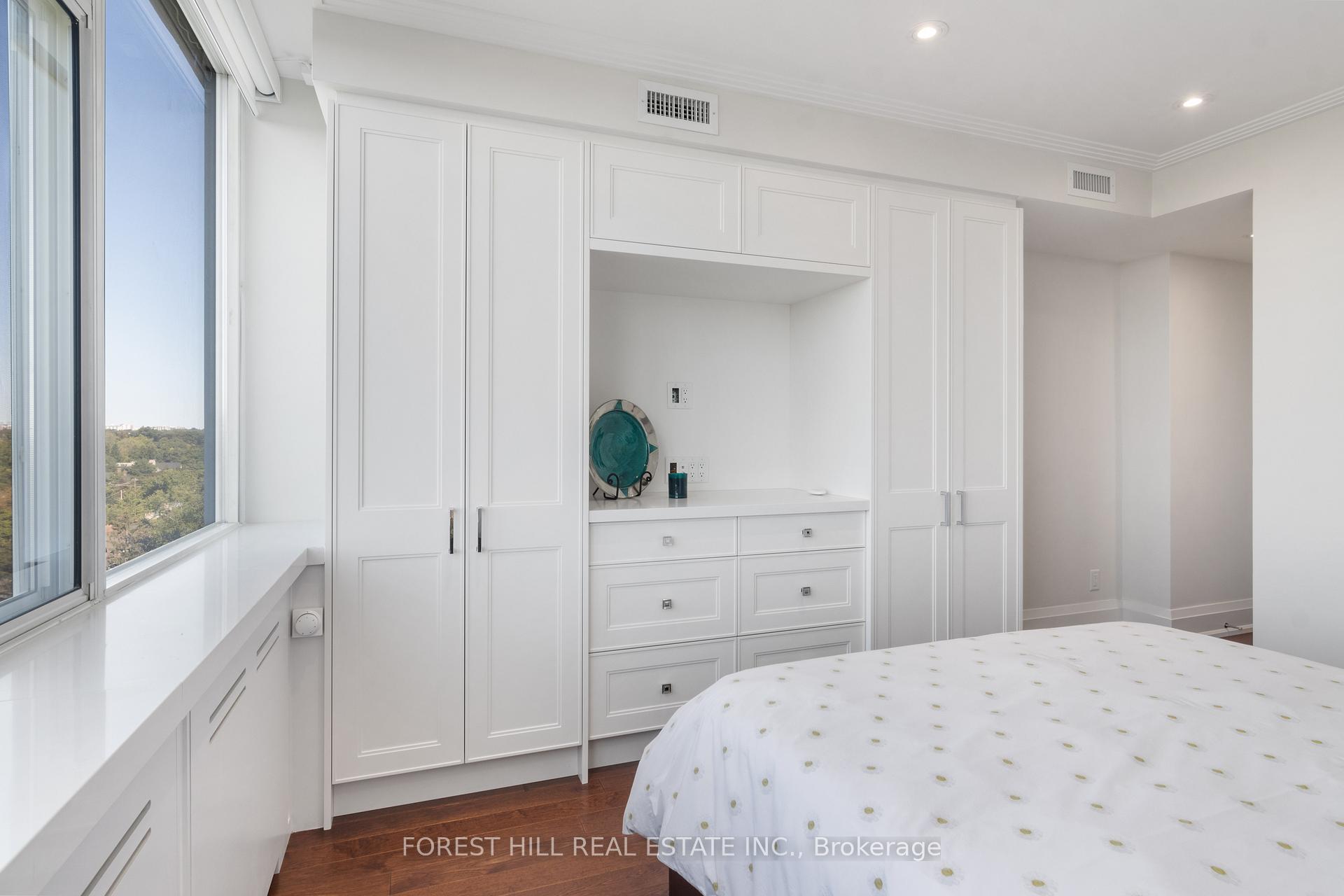 Photo 24 of Unit 1401, 500 Avenue Road, Toronto, Casa Loma — HOMEH