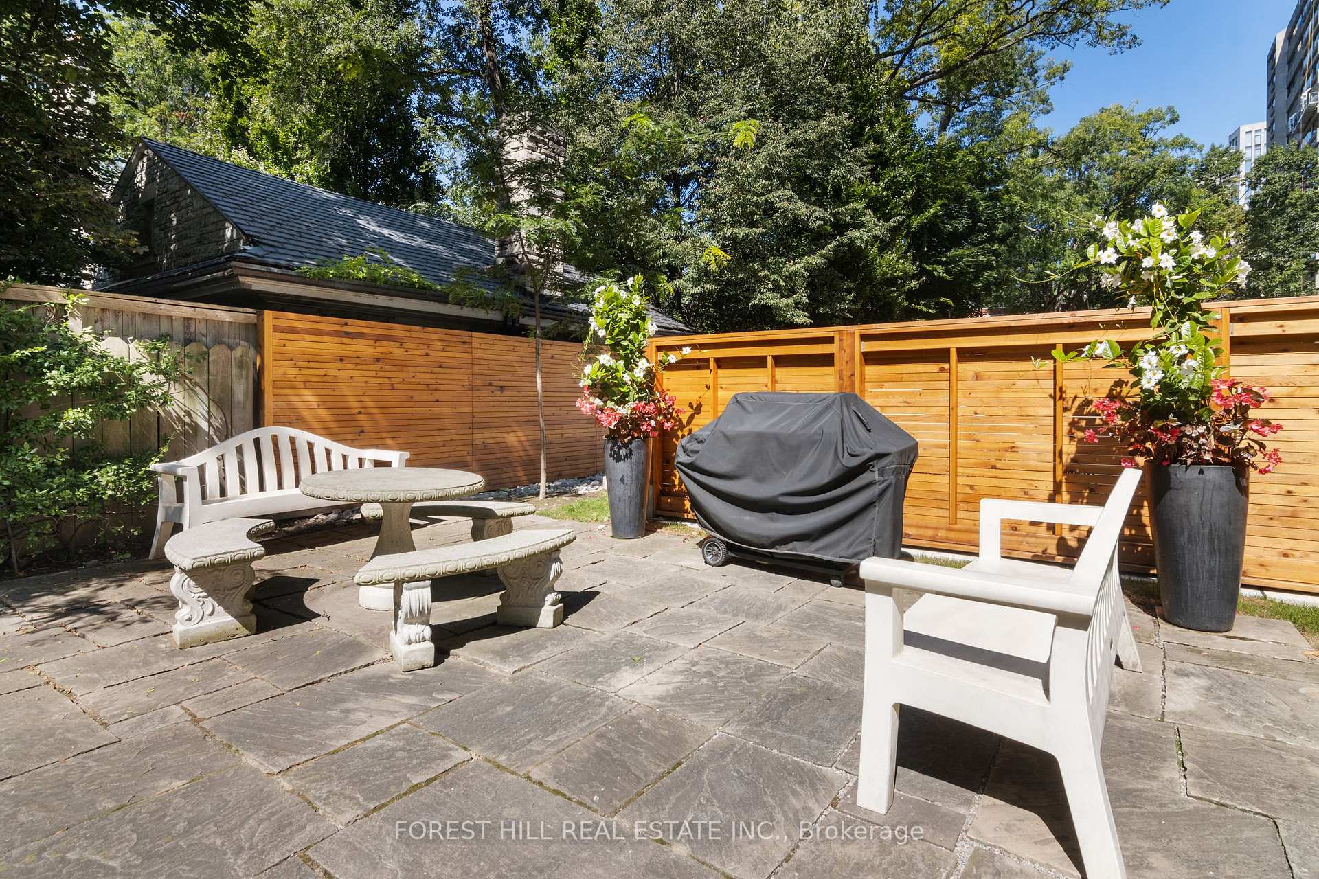 Photo 37 of Unit 1401, 500 Avenue Road, Toronto, Casa Loma — HOMEH