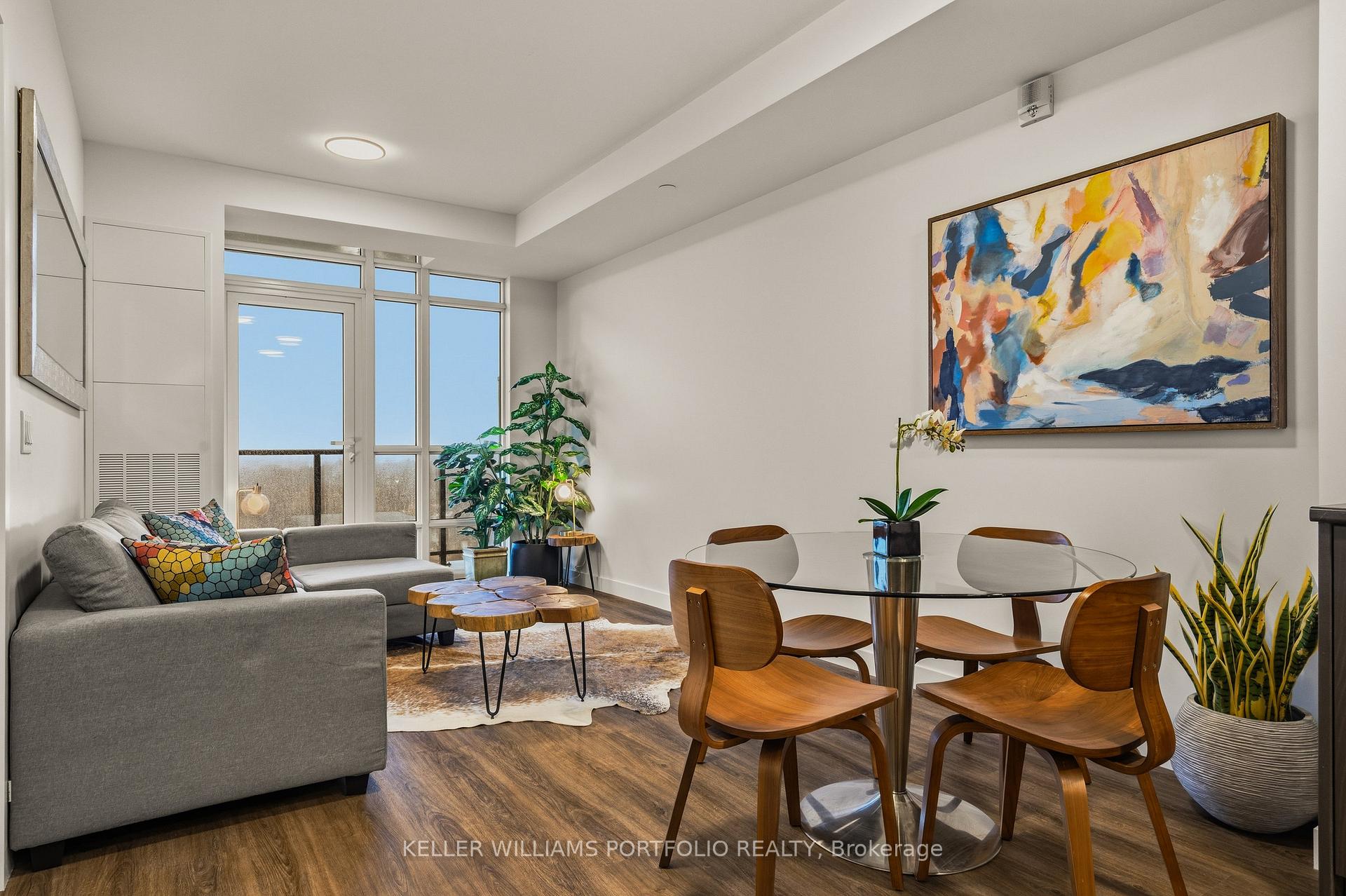 Photo 1 of Unit 1019, 461 Green Road, Hamilton, Lakeshore — HOMEH