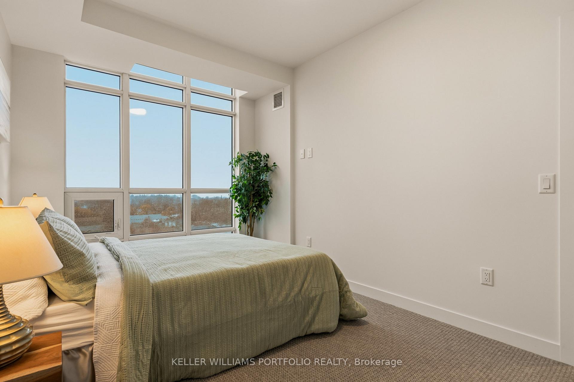 Photo 14 of Unit 1019, 461 Green Road, Hamilton, Lakeshore — HOMEH