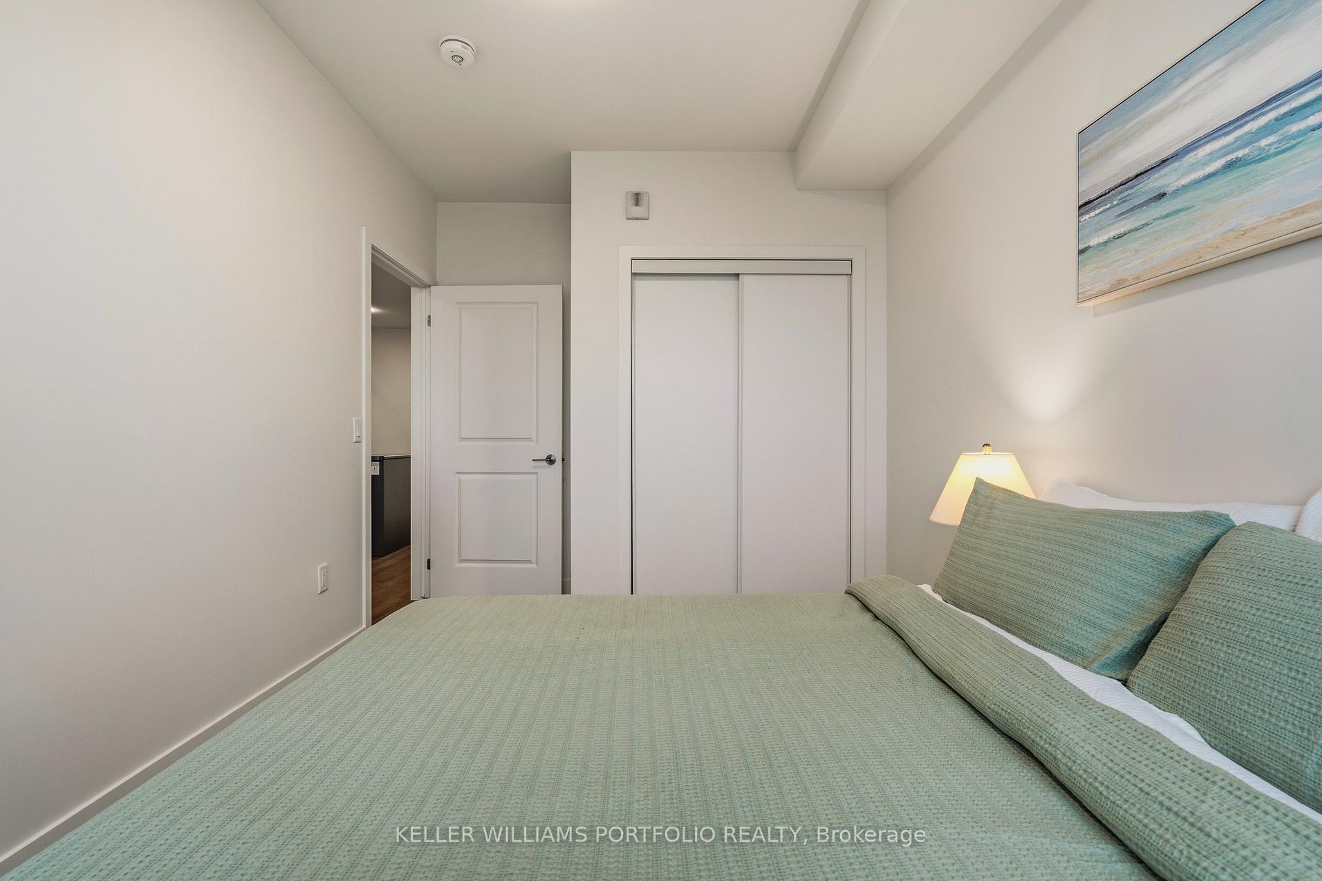 Photo 15 of Unit 1019, 461 Green Road, Hamilton, Lakeshore — HOMEH