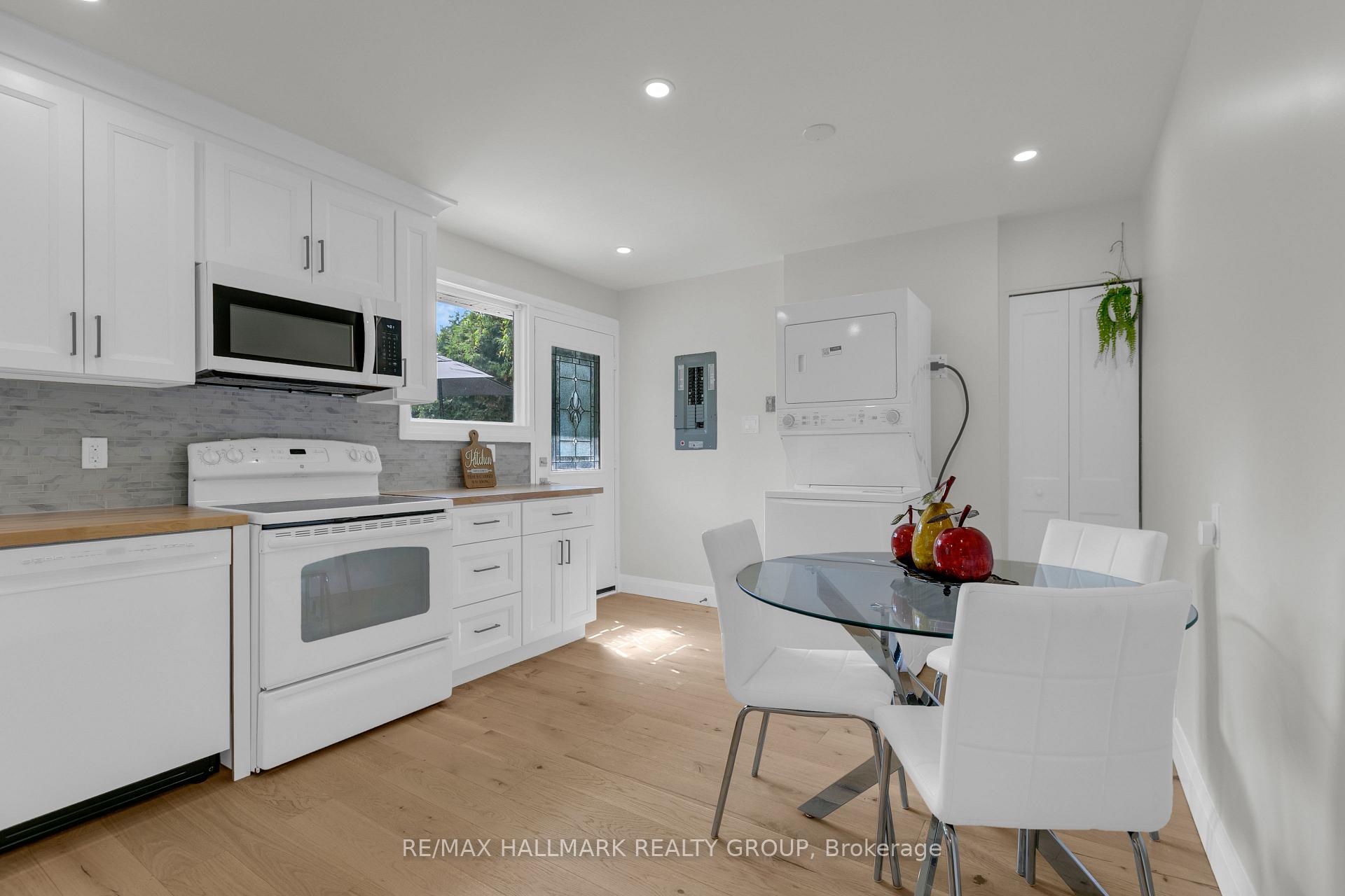 Photo 9 of 3336 Kodiak Street, Ottawa, South Keys — HOMEH