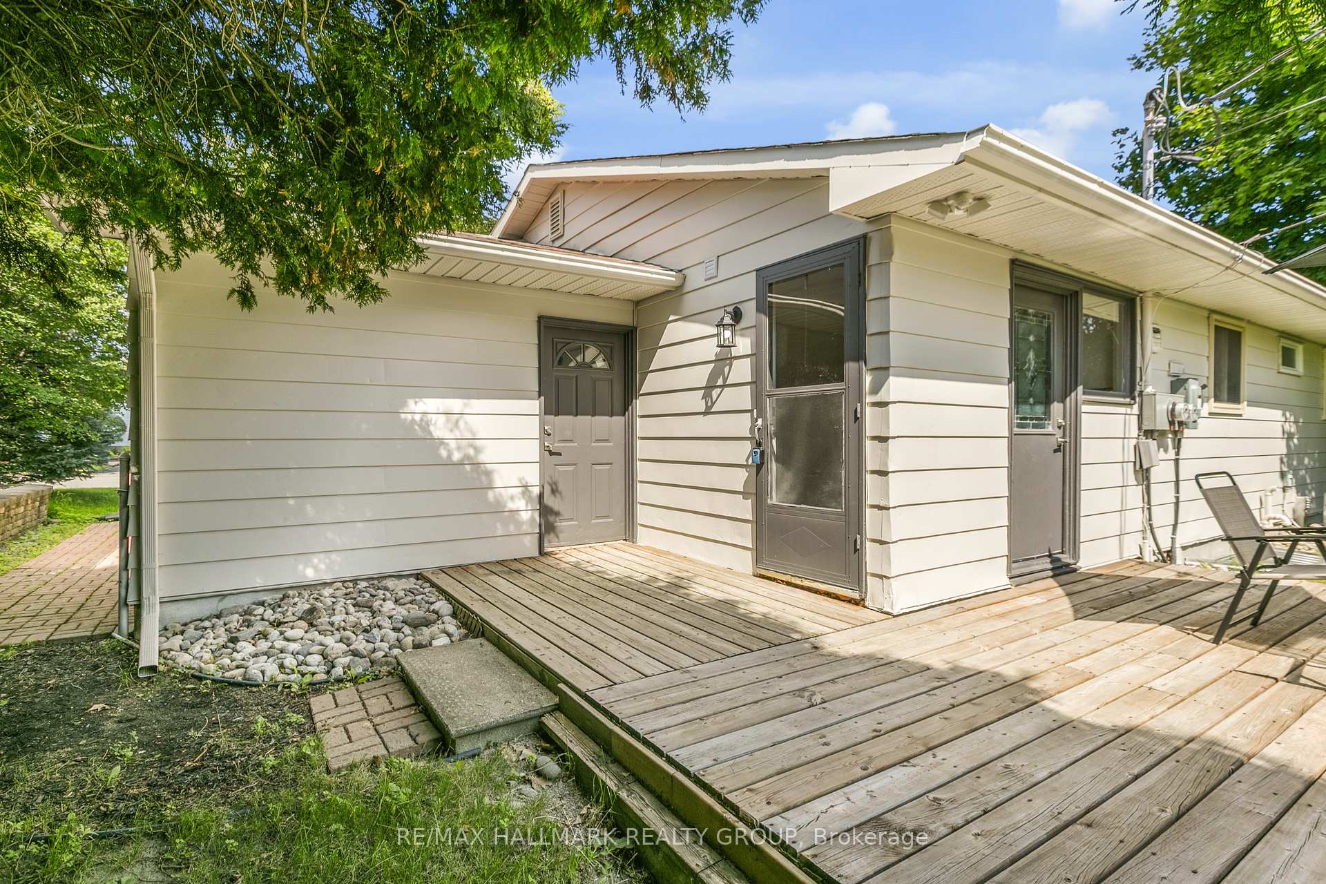 Photo 17 of 3336 Kodiak Street, Ottawa, South Keys — HOMEH