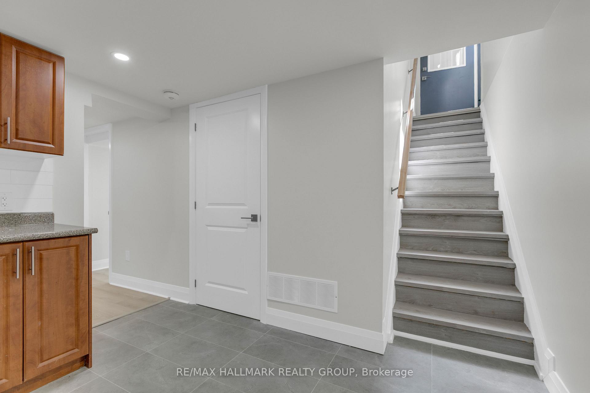 Photo 18 of 3336 Kodiak Street, Ottawa, South Keys — HOMEH