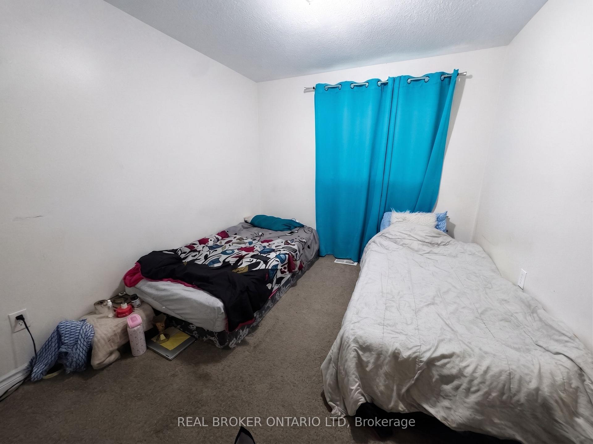 Photo 10 of Unit 25, 475 Sandringham Crescent, London, South R — HOMEH