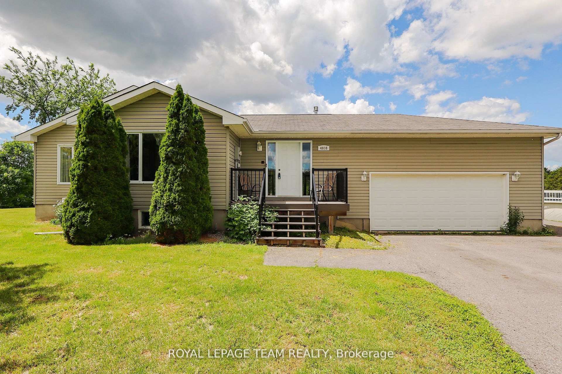 Photo 1 of 4038 Calbrent Way, Ottawa, Vernon — HOMEH
