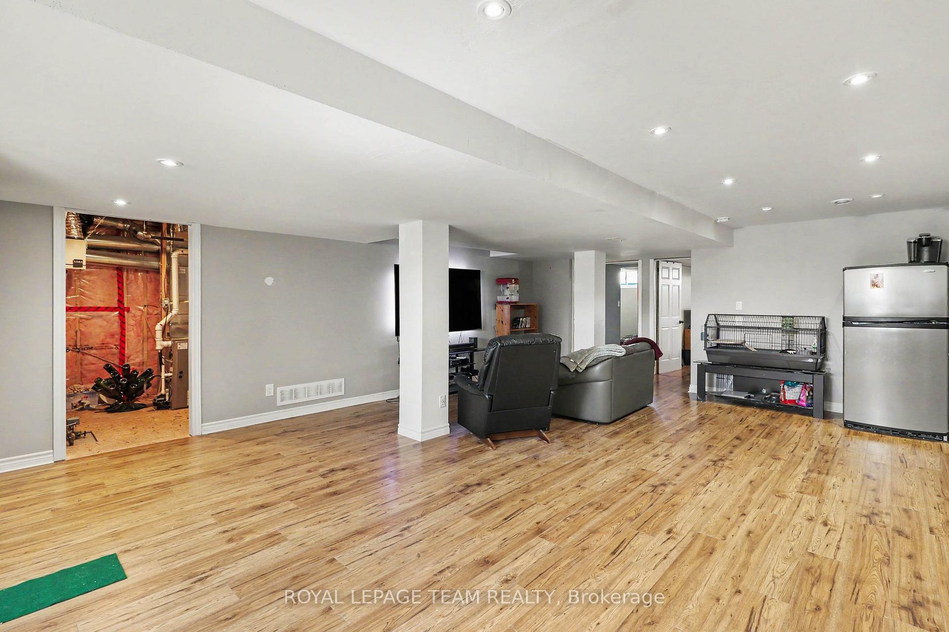 Photo 20 of 4038 Calbrent Way, Ottawa, Vernon — HOMEH