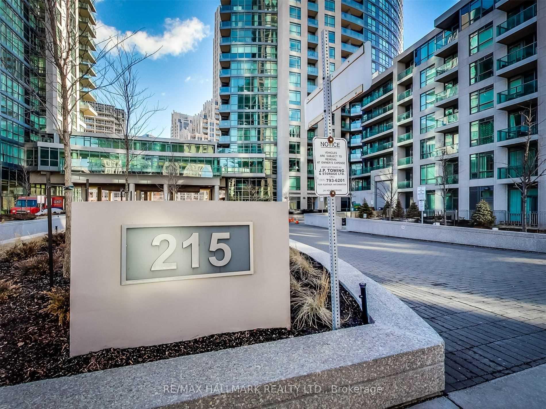 Front of Unit 3808, 215 Fort York Boulevard