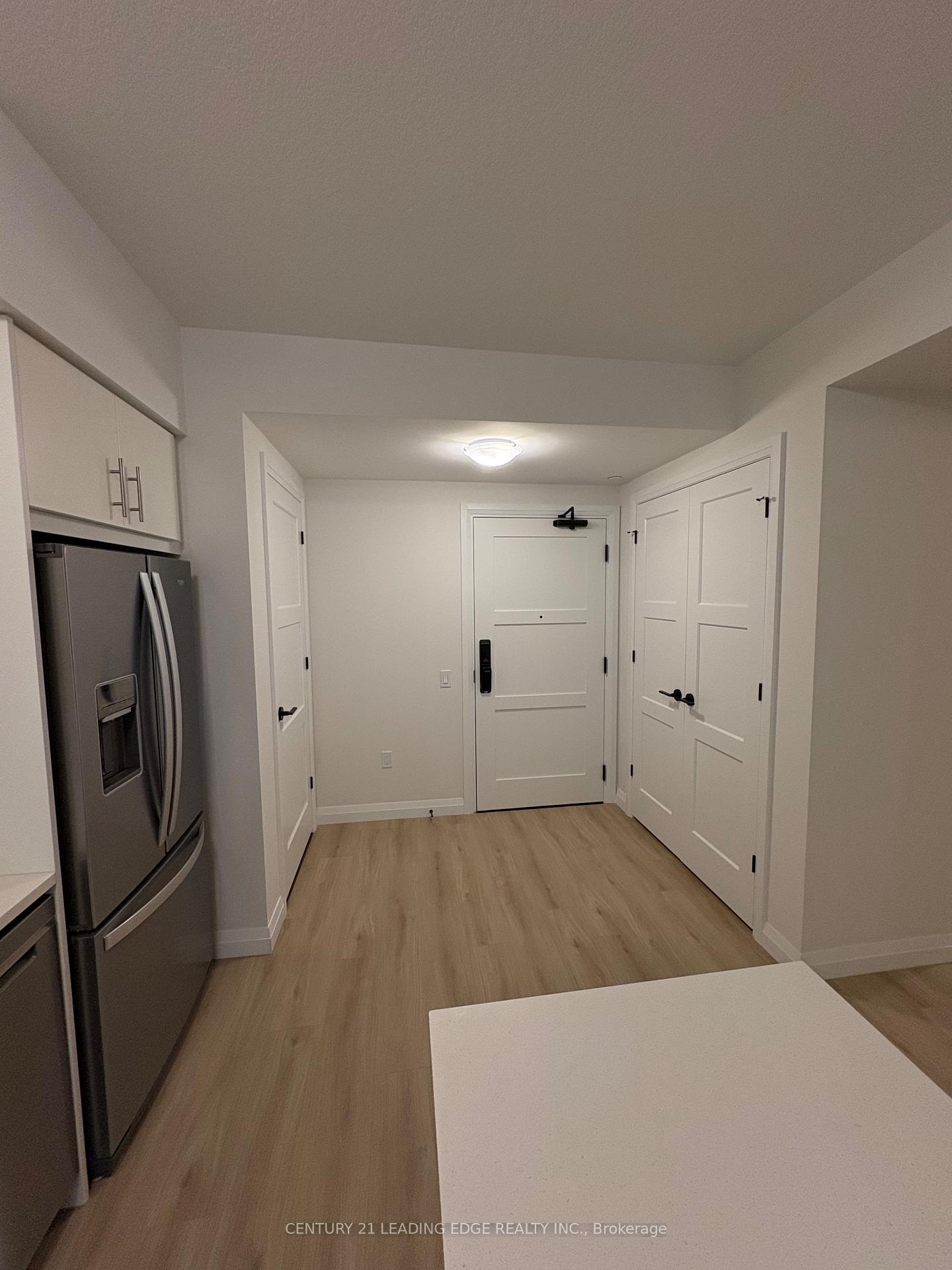 Photo 5 of Unit 809, 93 Arthur Street, Guelph, St. Patrick's Ward — HOMEH