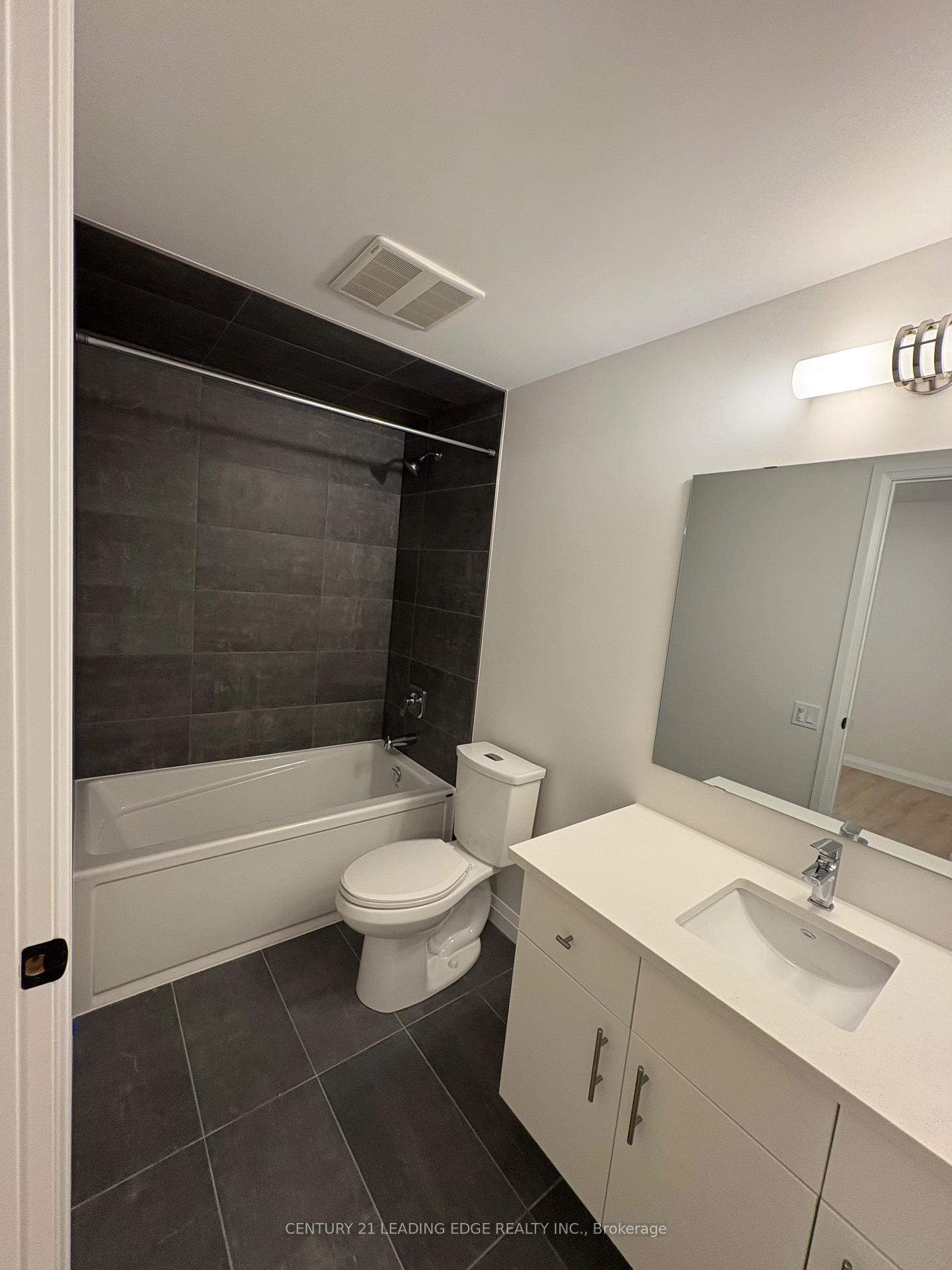 Photo 9 of Unit 809, 93 Arthur Street, Guelph, St. Patrick's Ward — HOMEH
