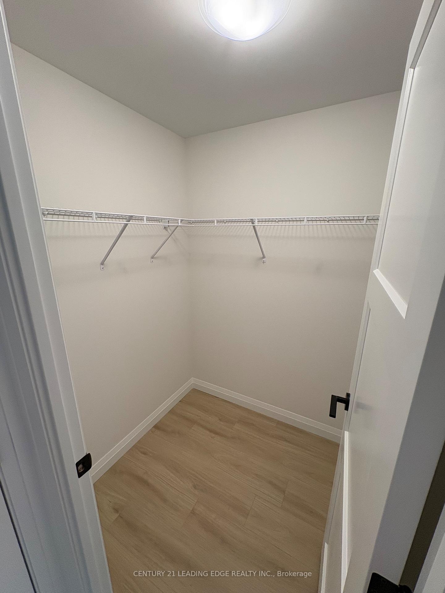 Photo 15 of Unit 809, 93 Arthur Street, Guelph, St. Patrick's Ward — HOMEH