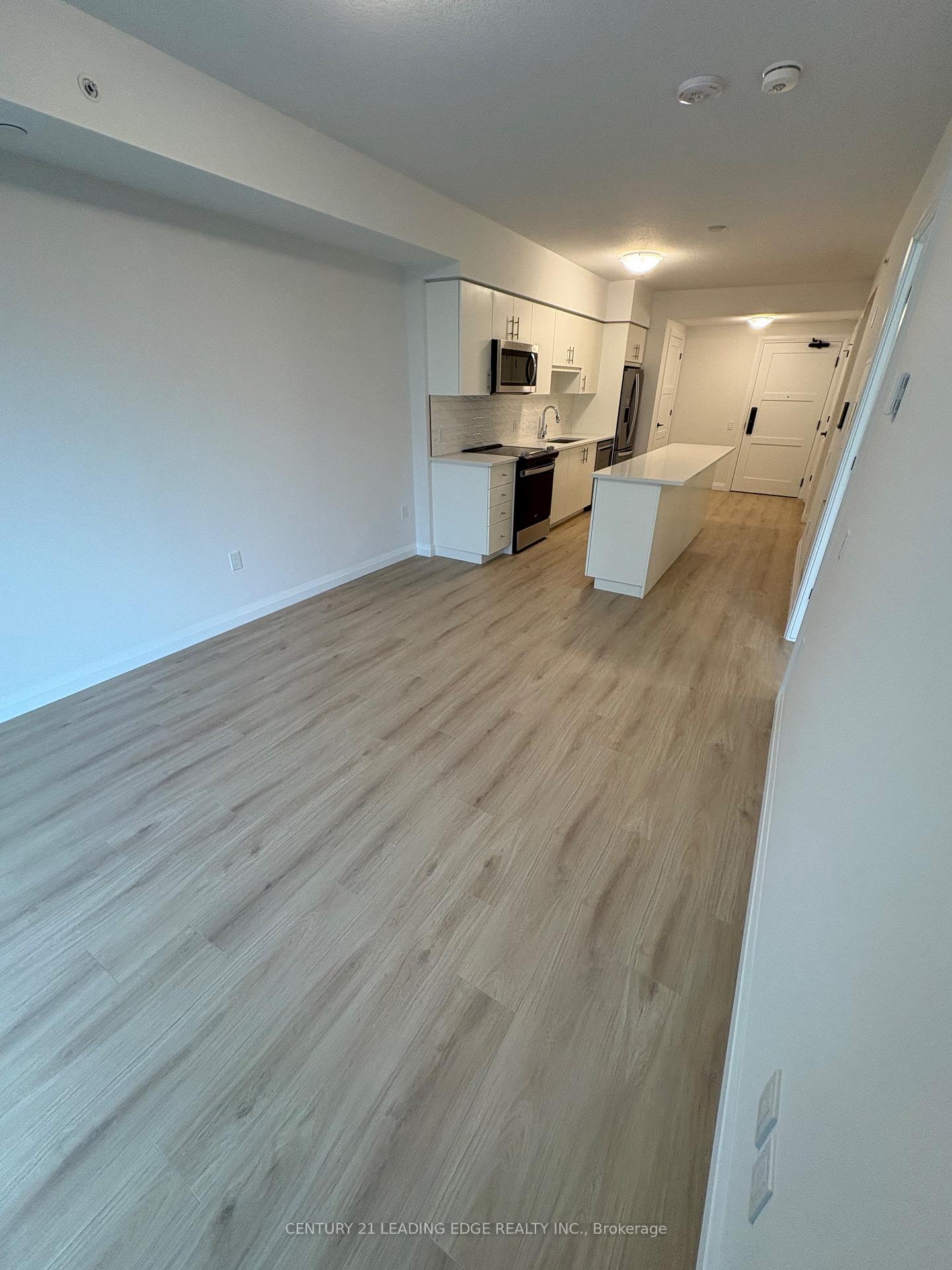 Photo 19 of Unit 809, 93 Arthur Street, Guelph, St. Patrick's Ward — HOMEH