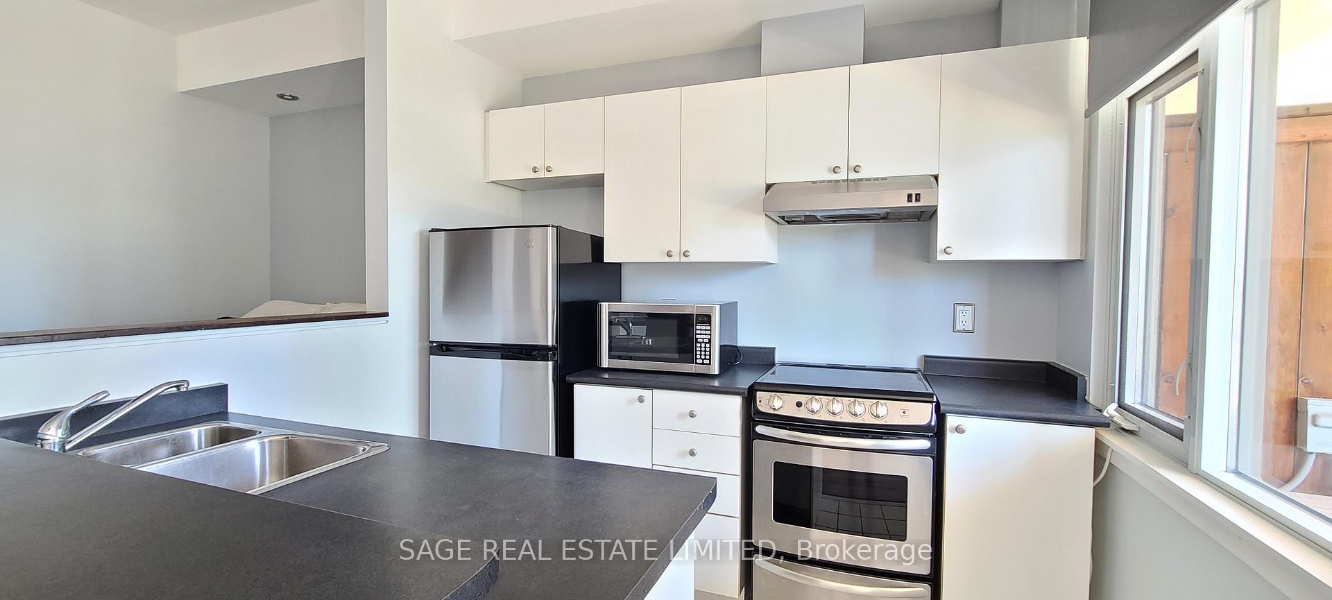 Photo 6 of Unit 438, 550 Front Street W, Toronto, Waterfront Communities — HOMEH