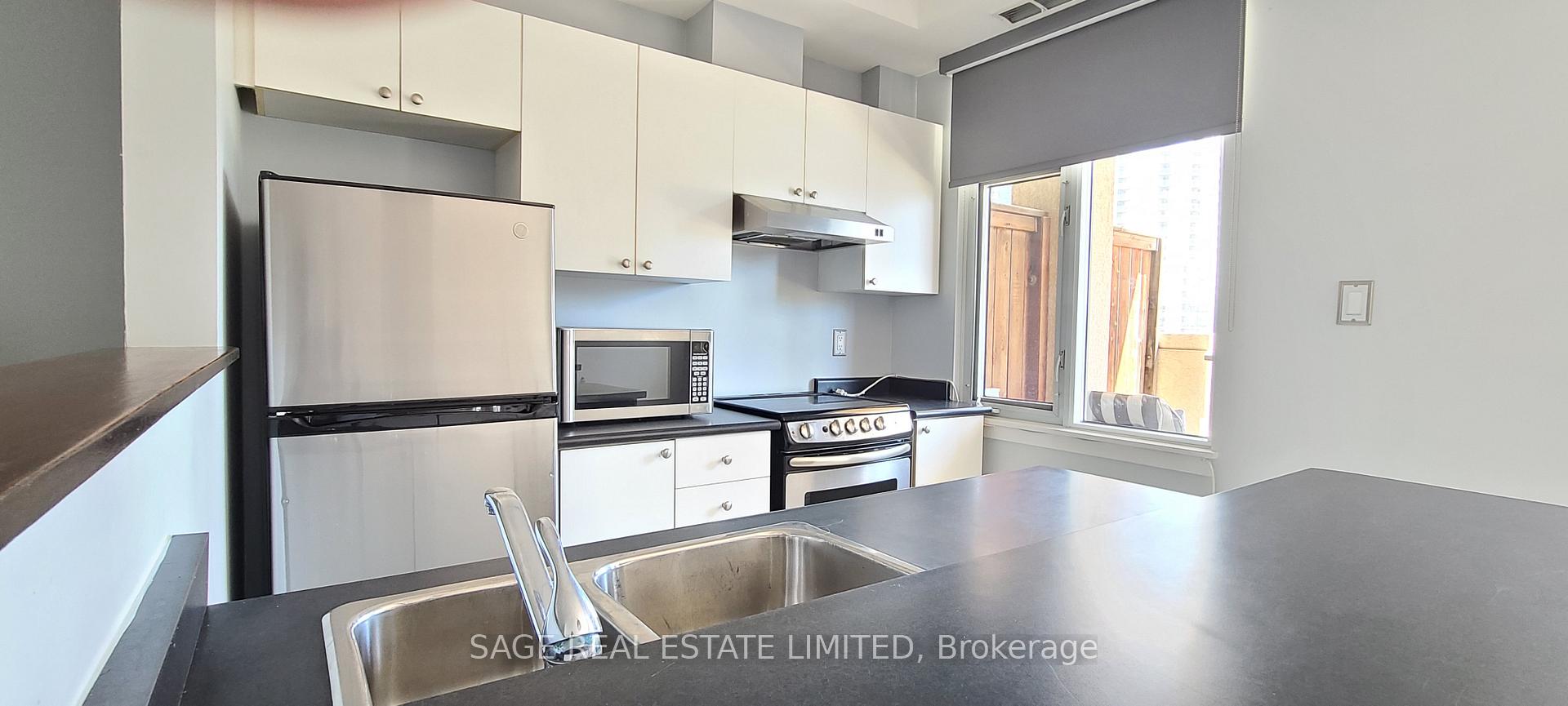 Photo 8 of Unit 438, 550 Front Street W, Toronto, Waterfront Communities — HOMEH