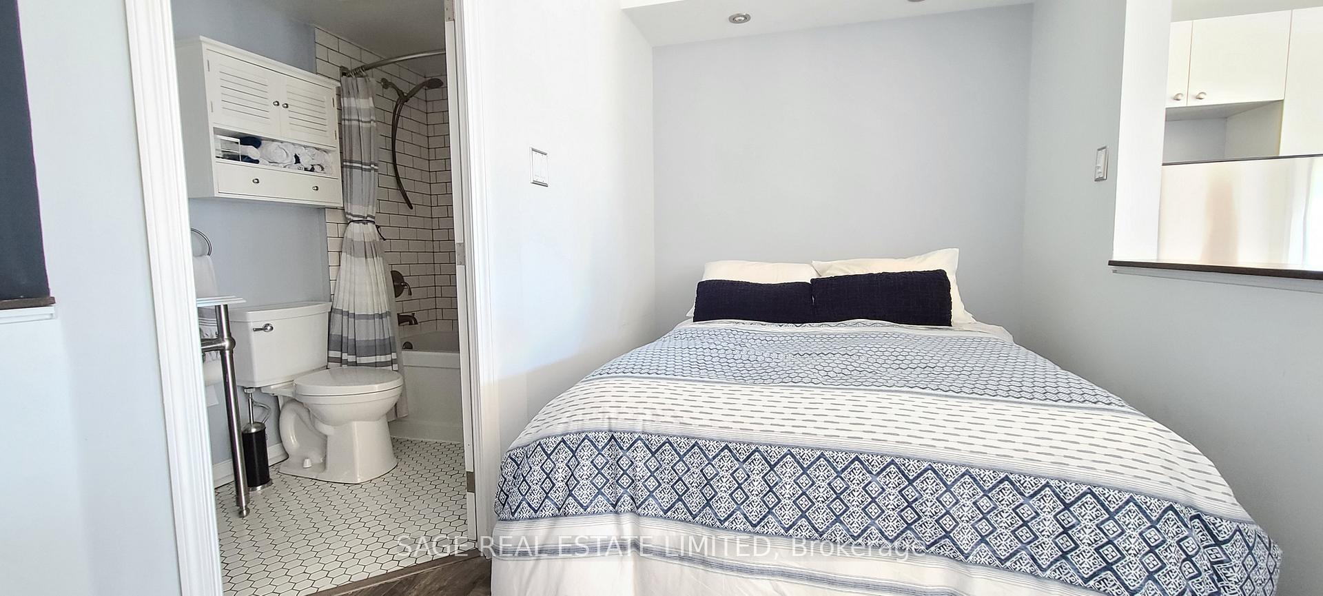 Photo 14 of Unit 438, 550 Front Street W, Toronto, Waterfront Communities — HOMEH