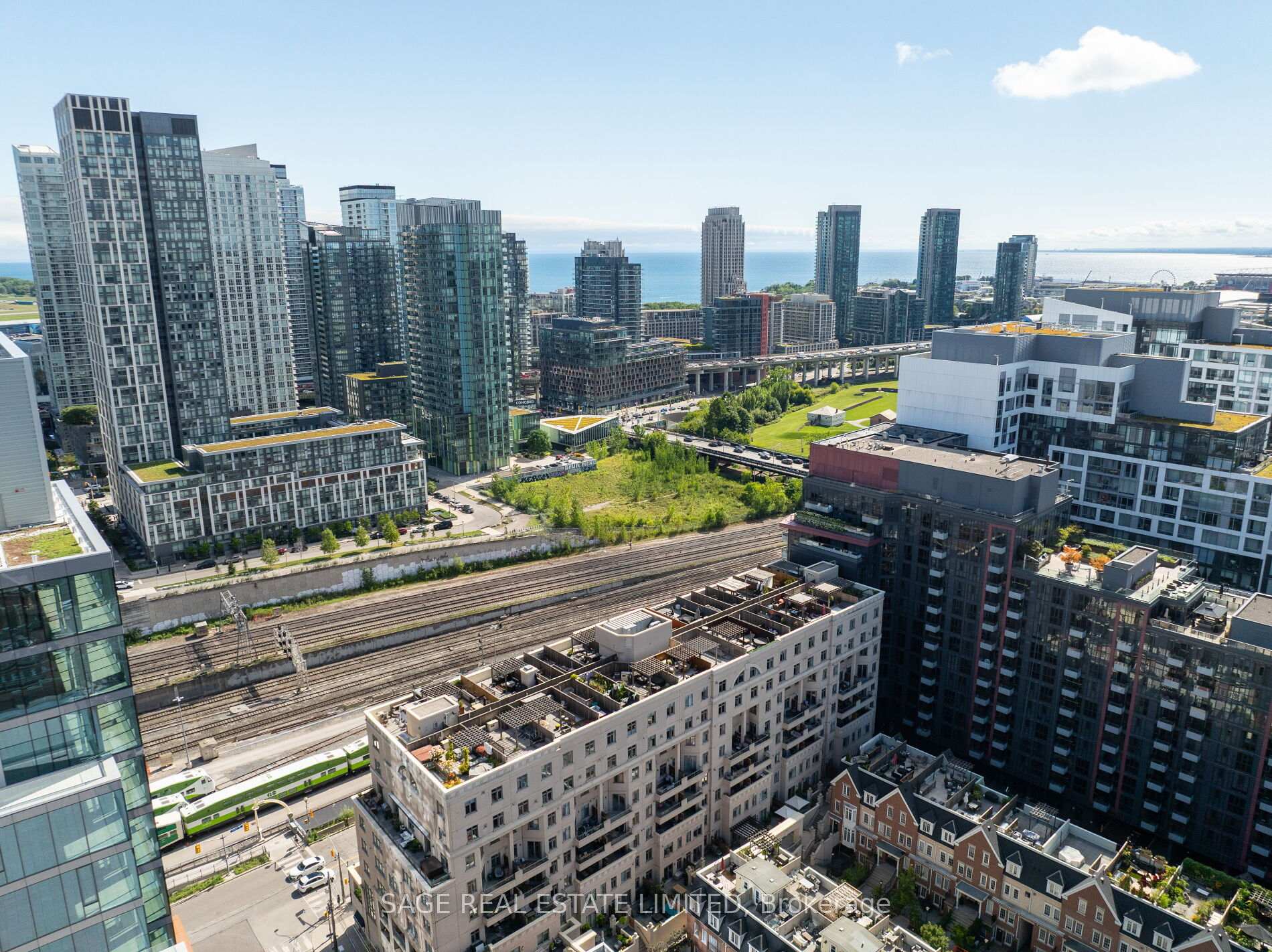Photo 17 of Unit 438, 550 Front Street W, Toronto, Waterfront Communities — HOMEH