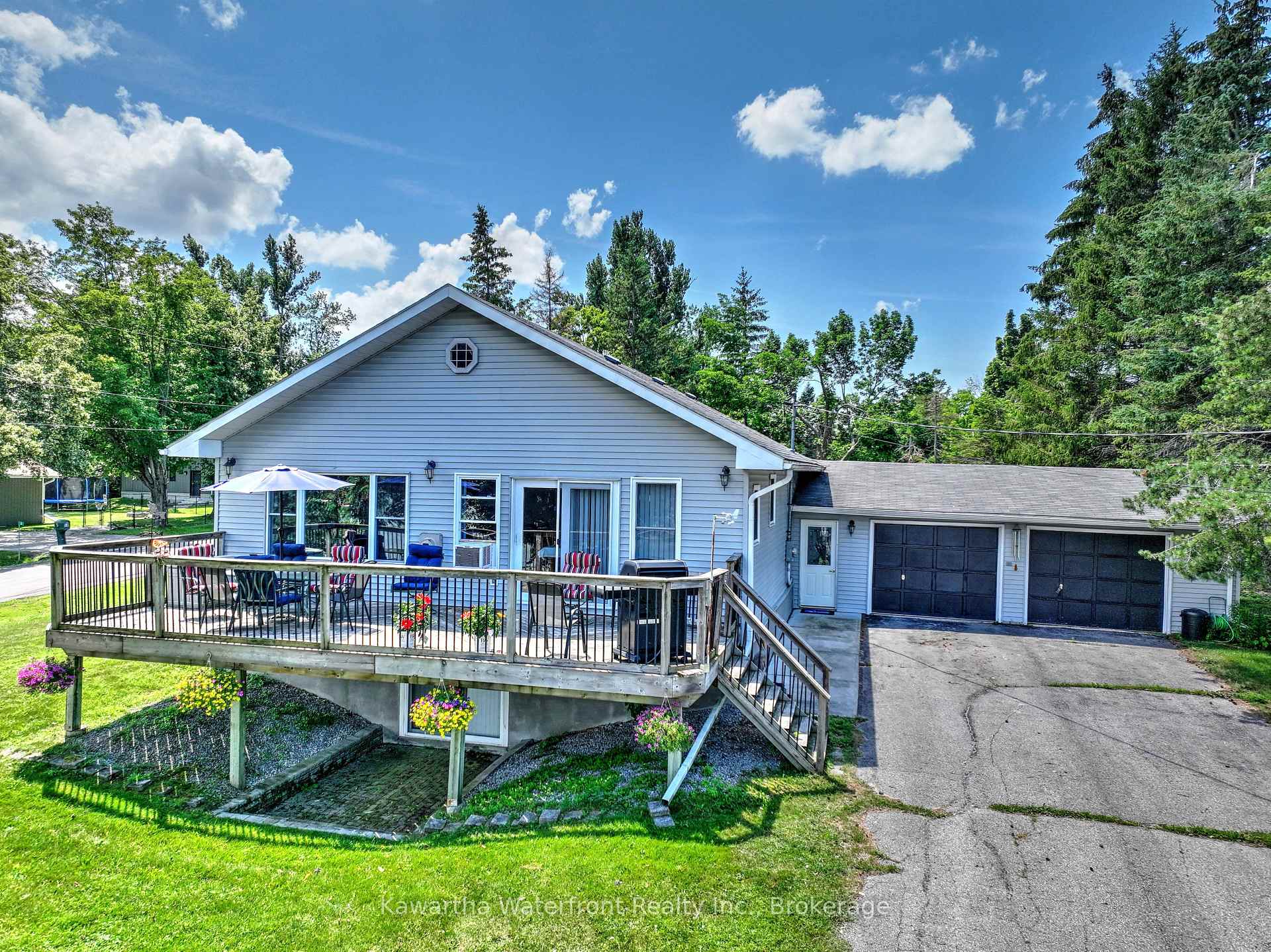 Photo 1 of 519 Long Beach Road, Kawartha Lakes, Fenelon — HOMEH