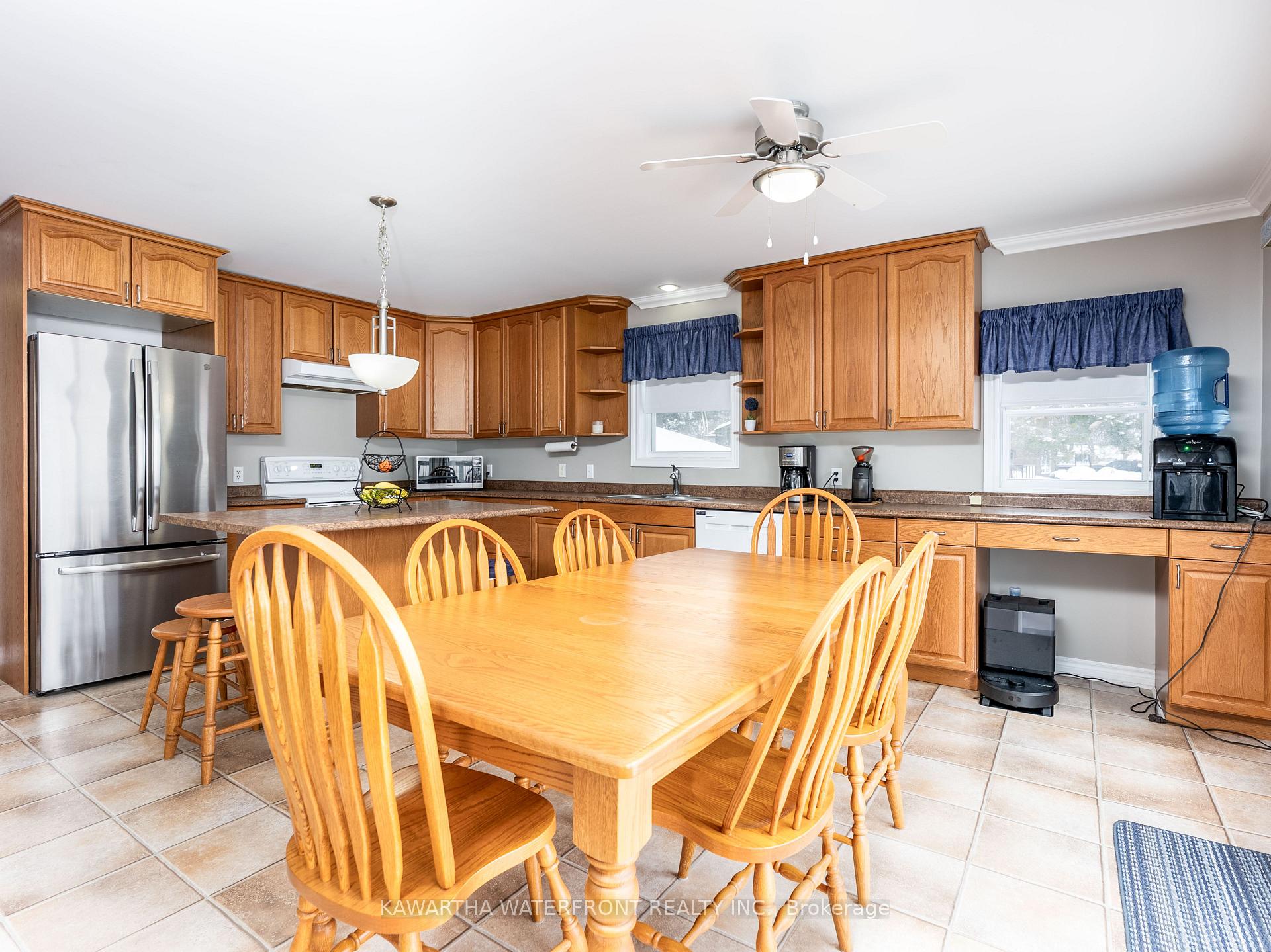 Photo 10 of 519 Long Beach Road, Kawartha Lakes, Fenelon — HOMEH