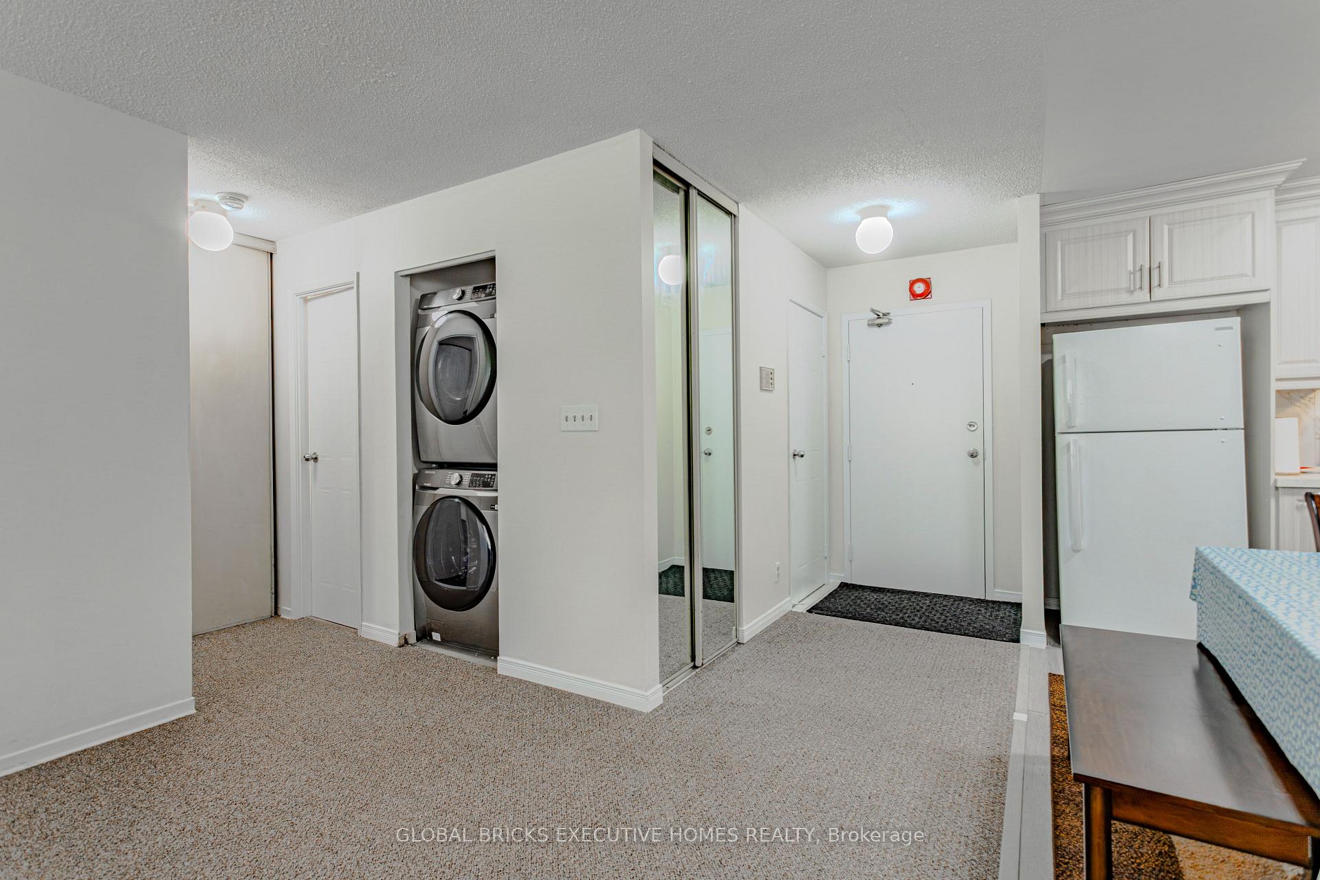 Photo 10 of Unit 102, 1275 Cornerbrook Place, Mississauga, Erindale — HOMEH