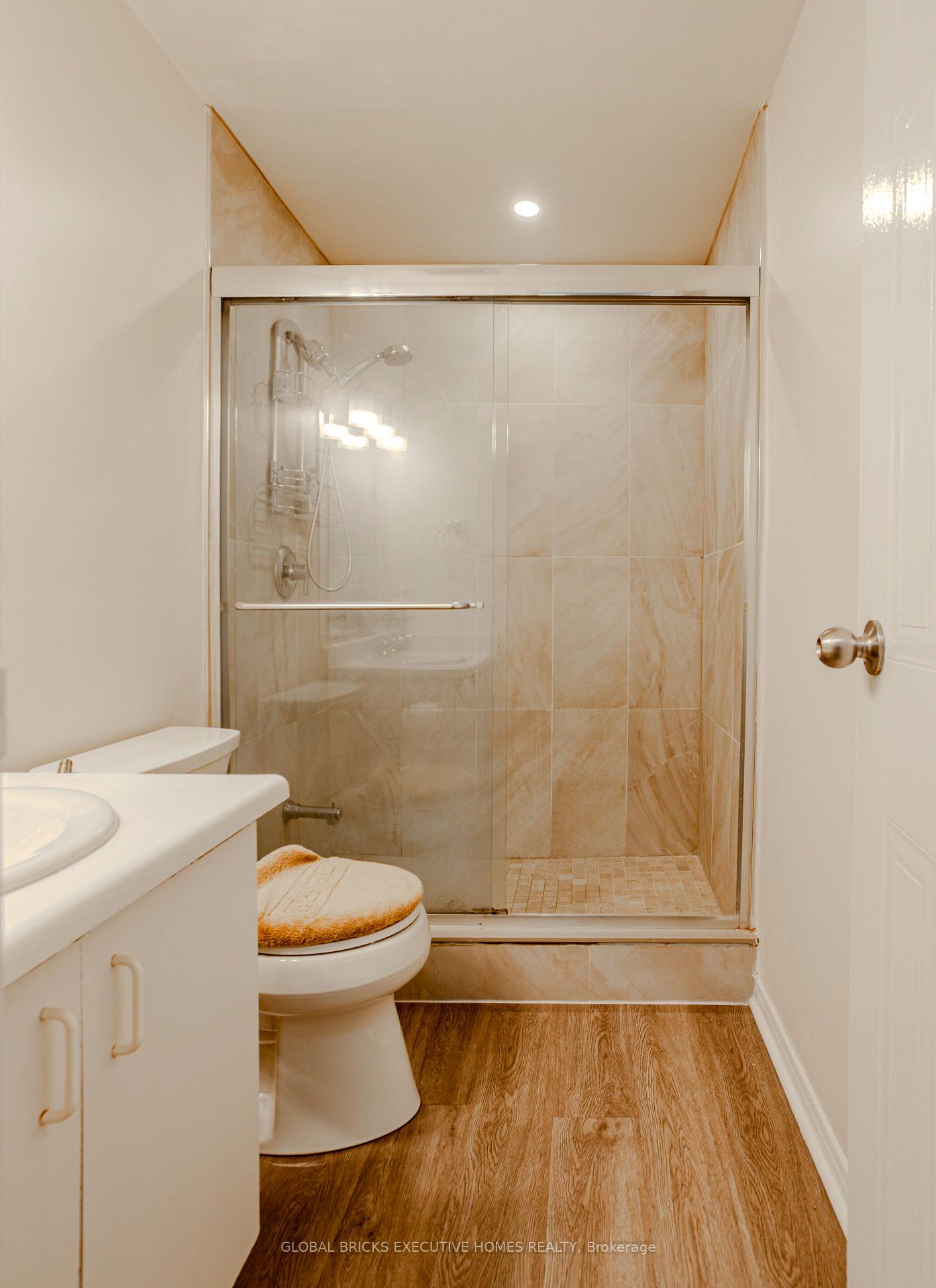 Photo 11 of Unit 102, 1275 Cornerbrook Place, Mississauga, Erindale — HOMEH