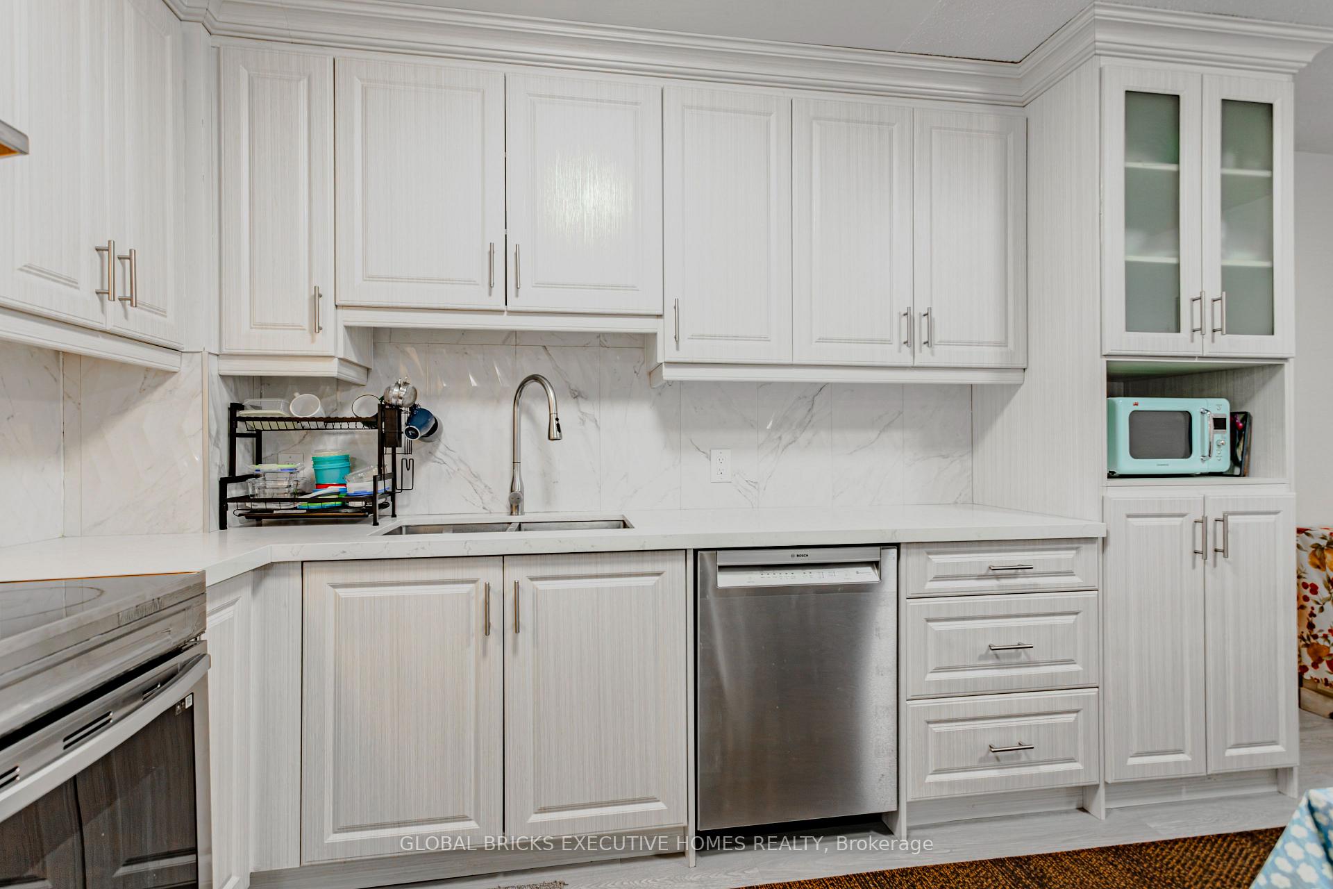 Photo 17 of Unit 102, 1275 Cornerbrook Place, Mississauga, Erindale — HOMEH