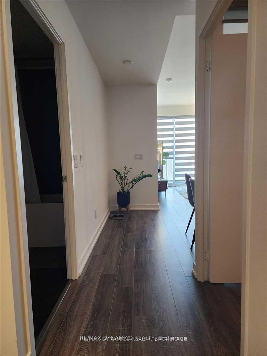 Photo 3 of Unit 2212, 20 Edward Street, Toronto, Bay Street Corridor — HOMEH