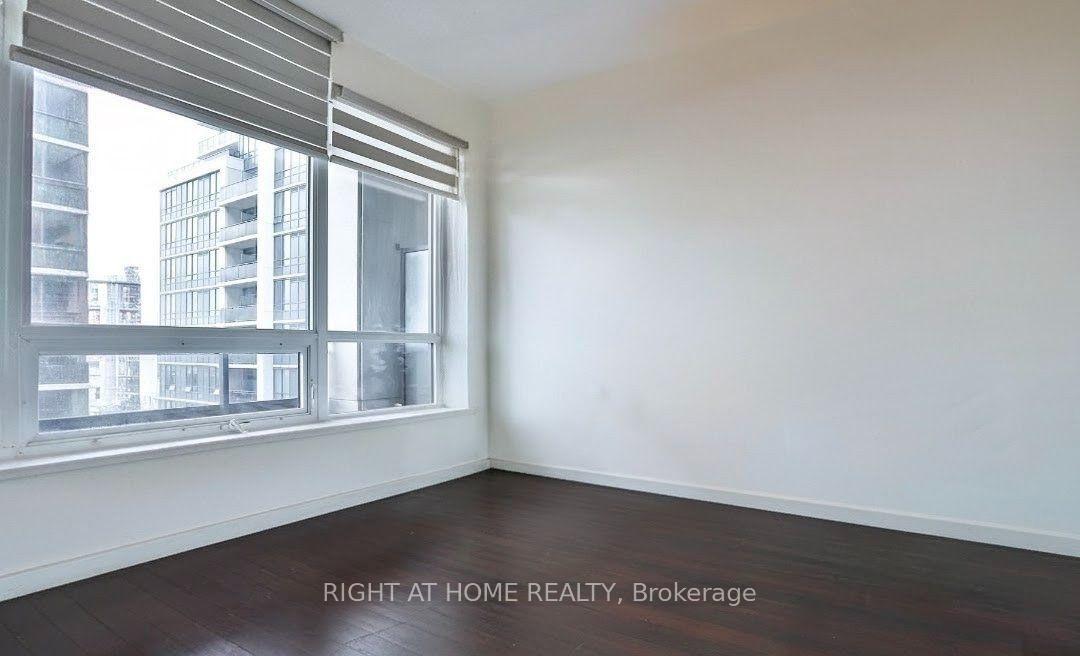 Photo 6 of Unit 1103, 85 North Park Road, Vaughan, Beverley Glen — HOMEH