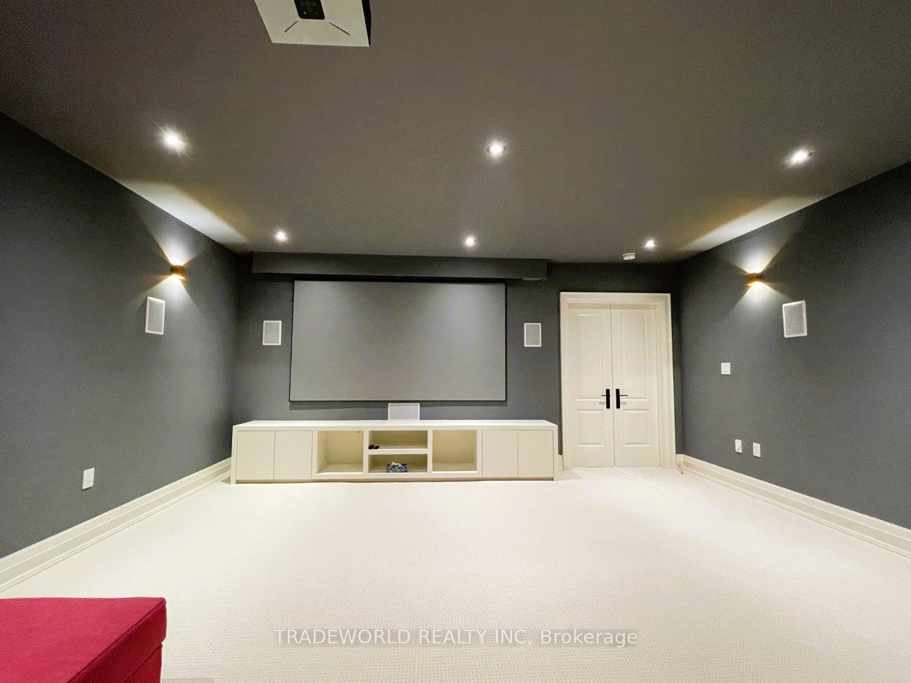 Photo 34 of 90 Fred Varley Drive, Markham, Unionville — HOMEH