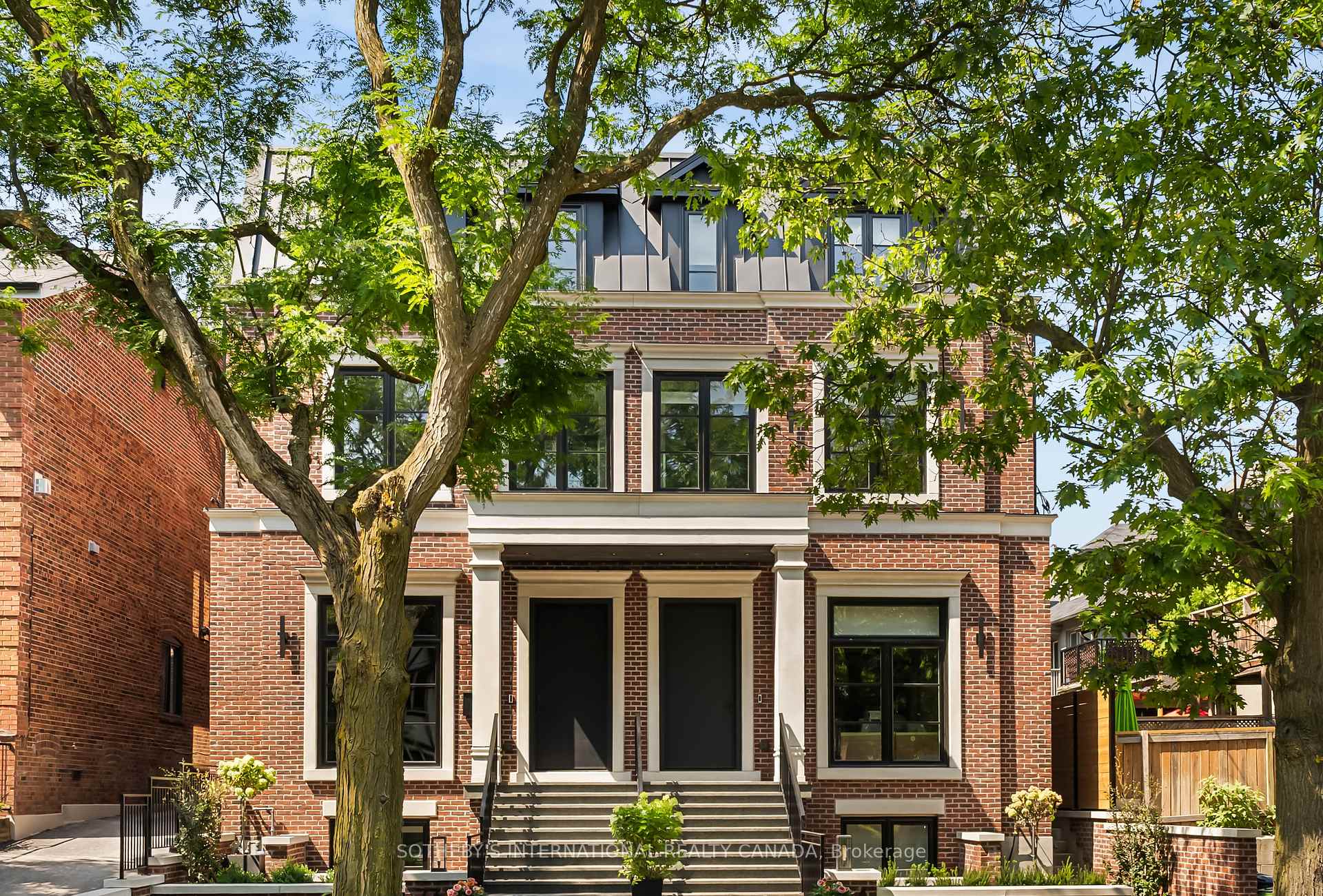Photo 2 of 734 Avenue Road, Toronto, Forest Hill South — HOMEH